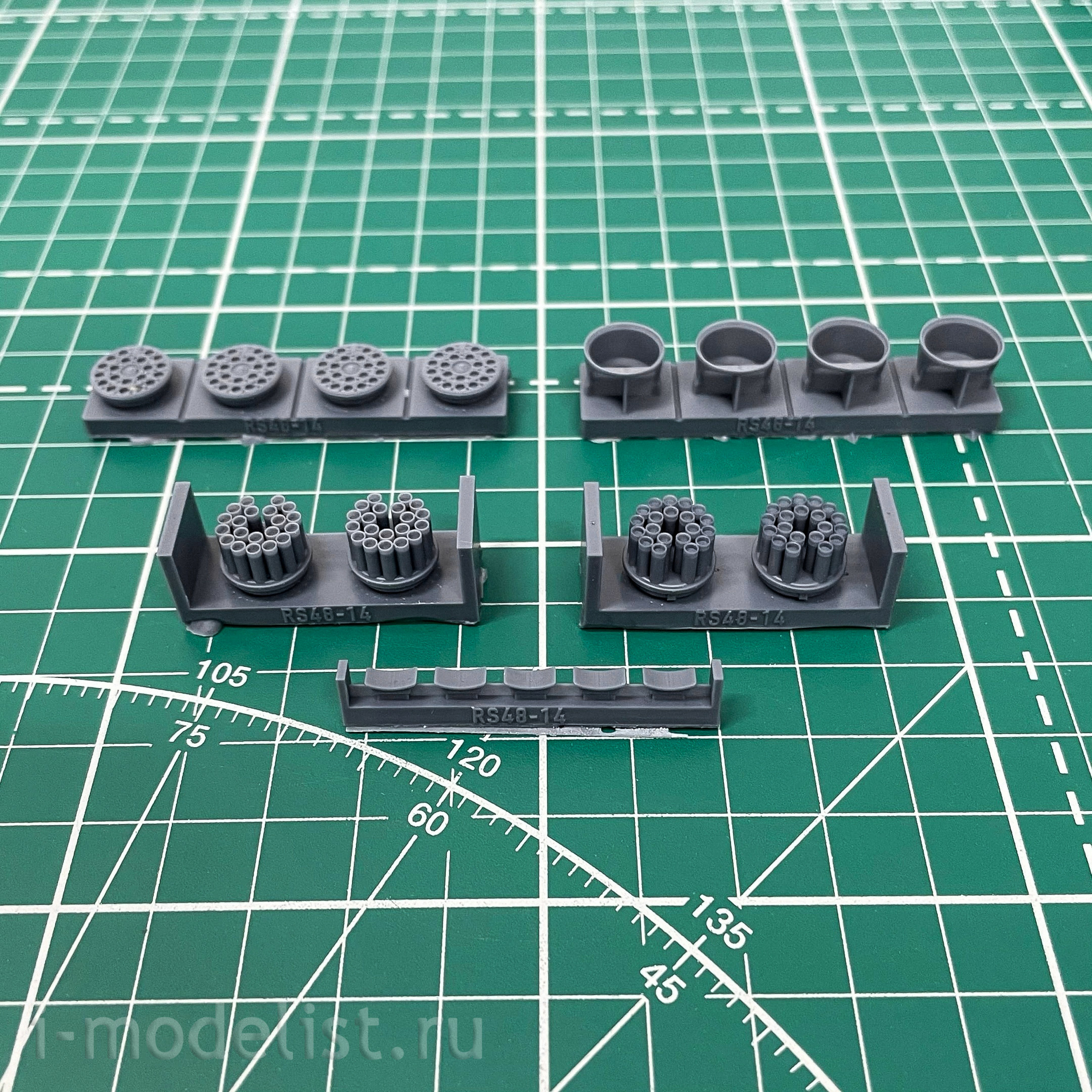 48-0014 RESKIT 1/48 B8V20-А block НУРС (4 штуки)