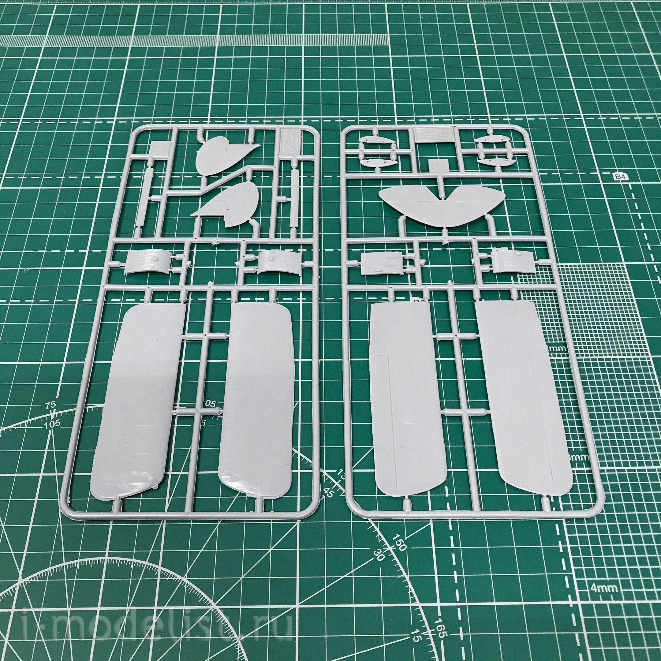 4802 Amodel 1/48 D. H. 60G