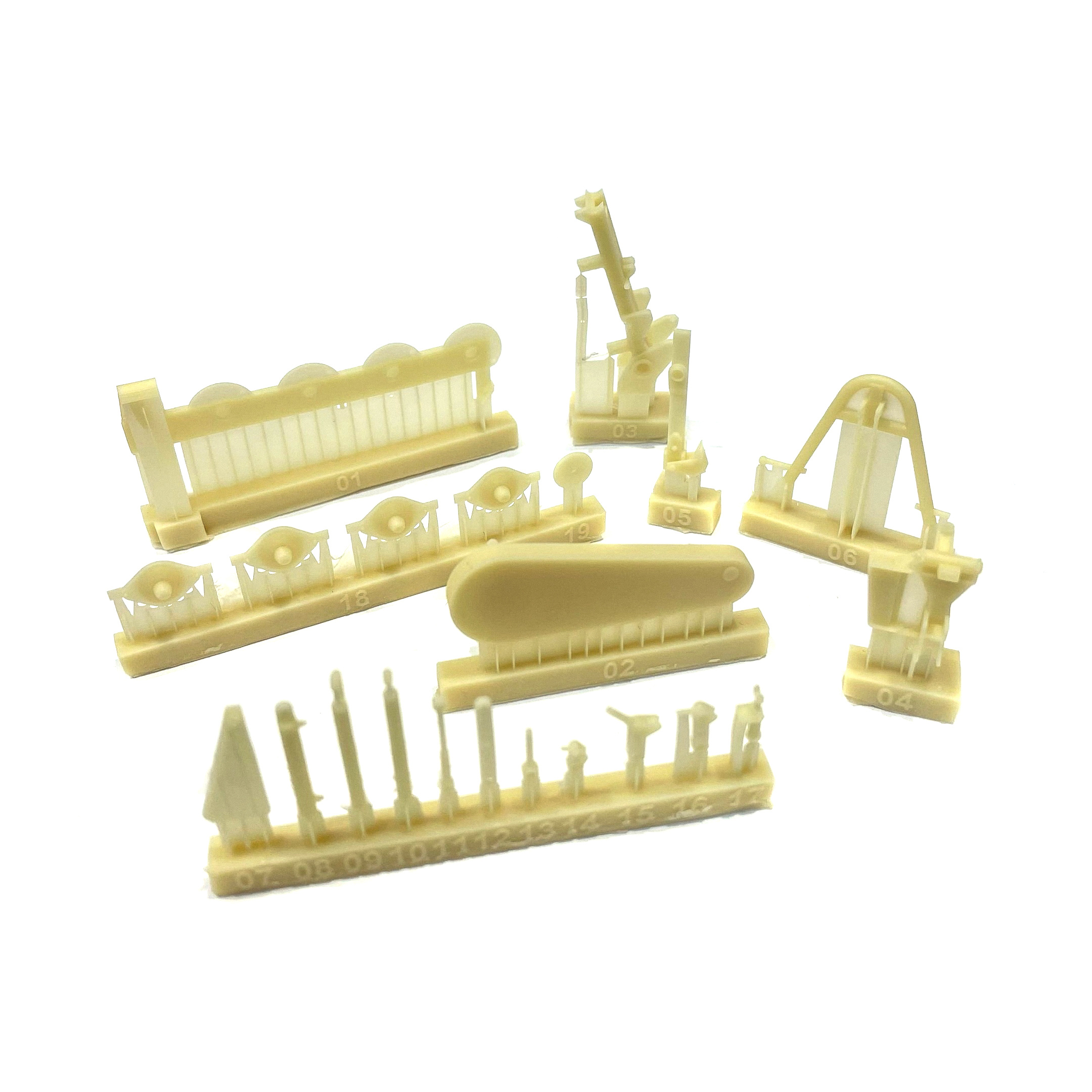 35036 GunTower Models 1/35 Agricultural Equipment. Kit 1