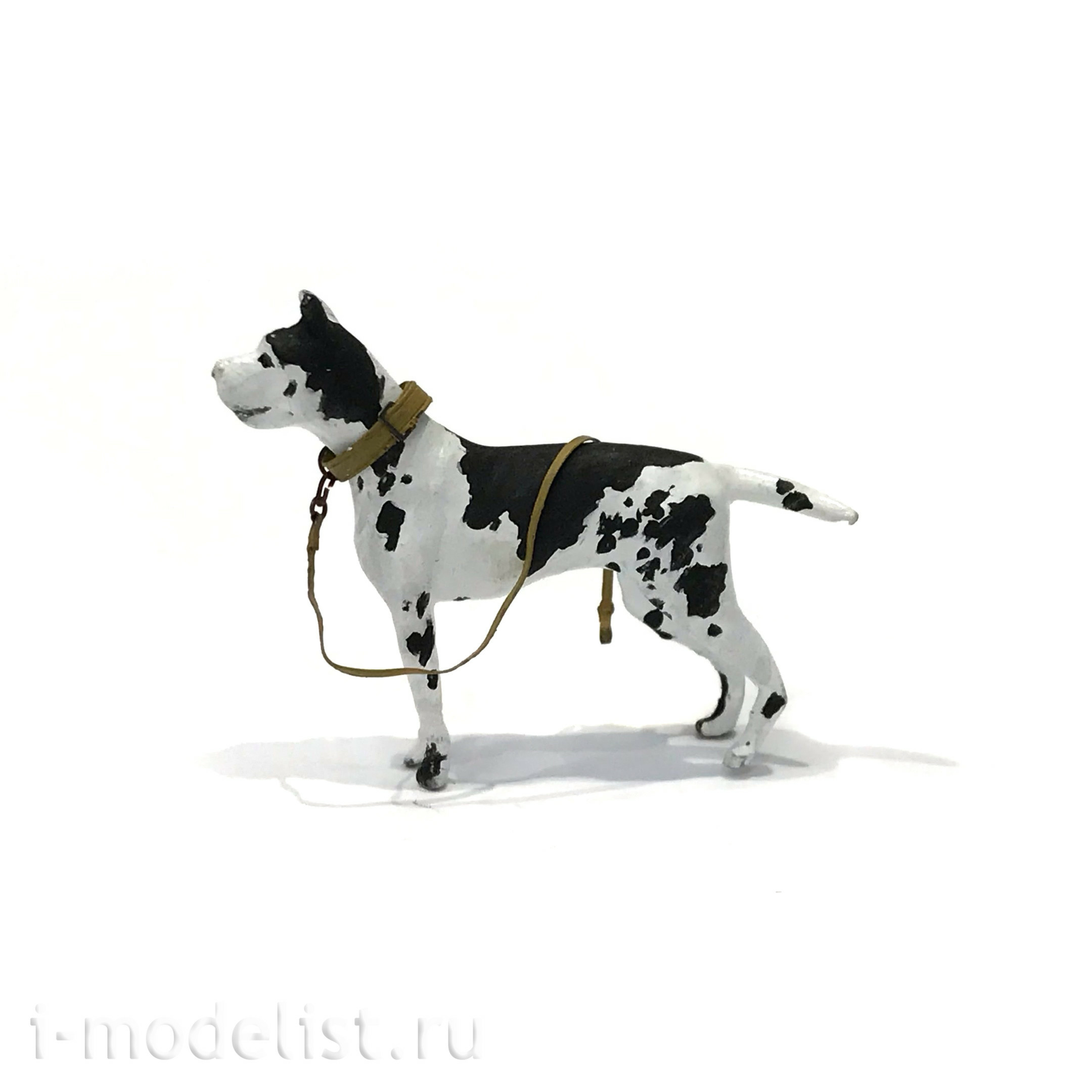 23506 MINITANK 1/35 dog Silva (collar and leash)
