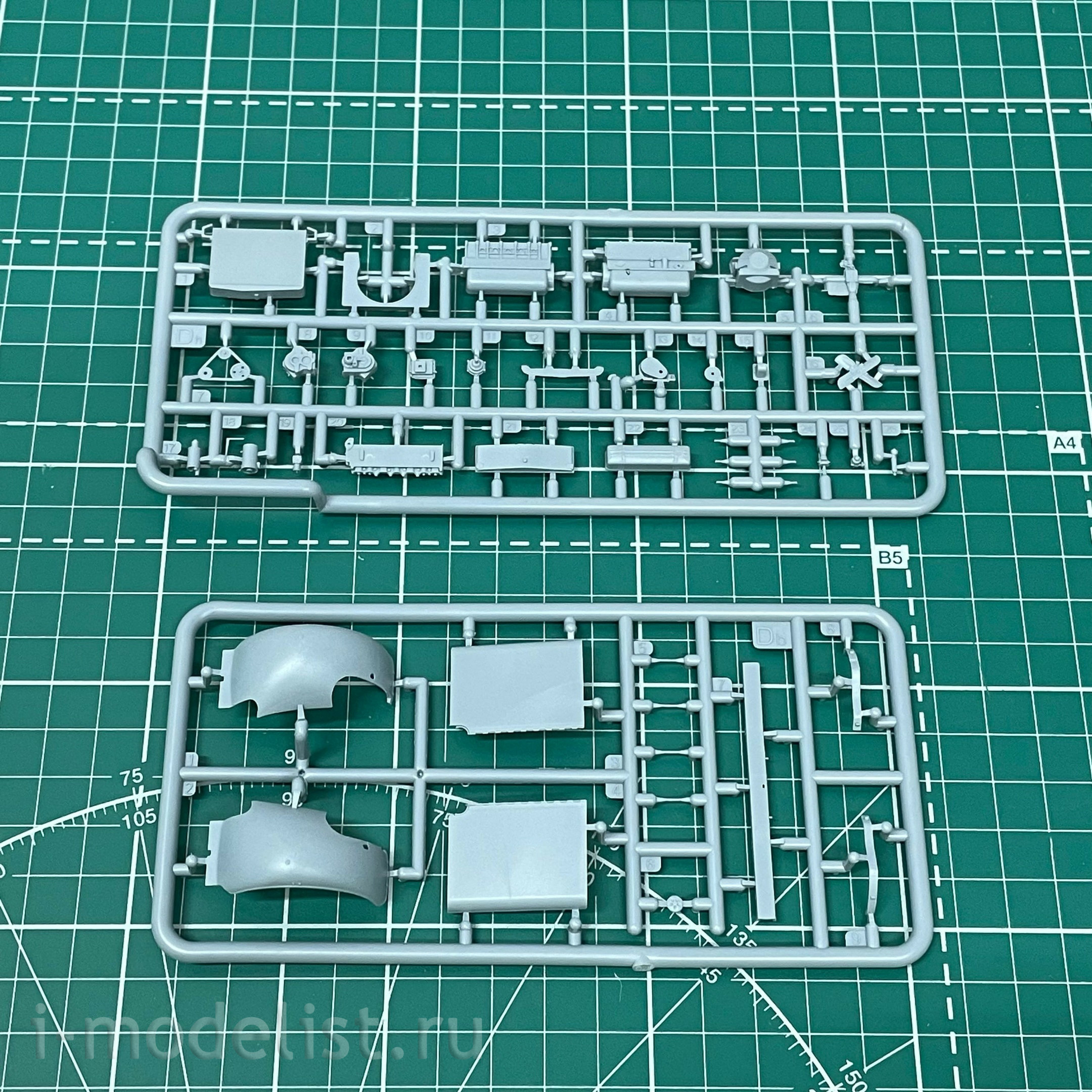 35GM0027 Gecko Models 1/35 Bedford MWD 15-Cwt 4x2 Gs Car