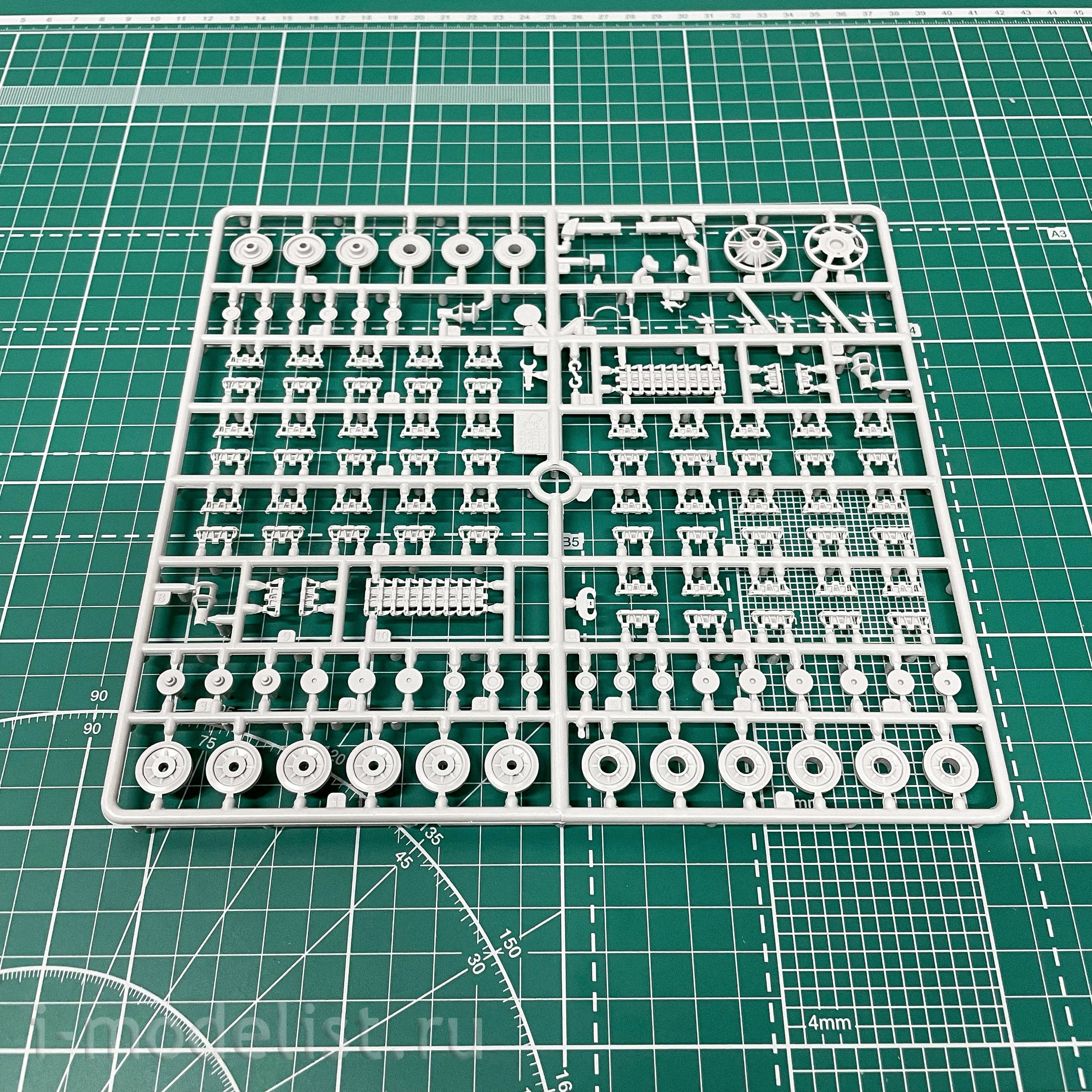 6578 Italeri 1/35 Tank Pz. Kpfw. IV Ausf. H