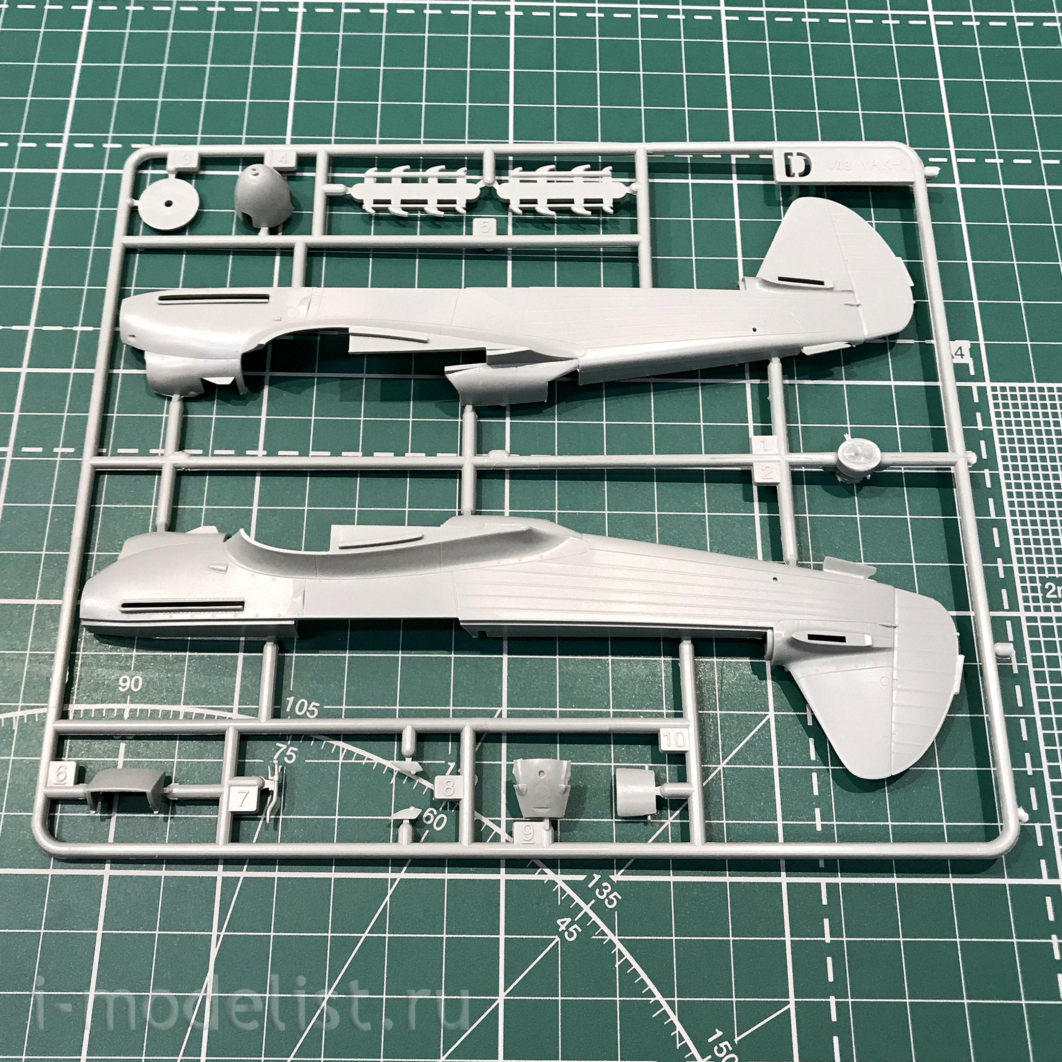4817 Zvezda 1/48 Soviet fighter 