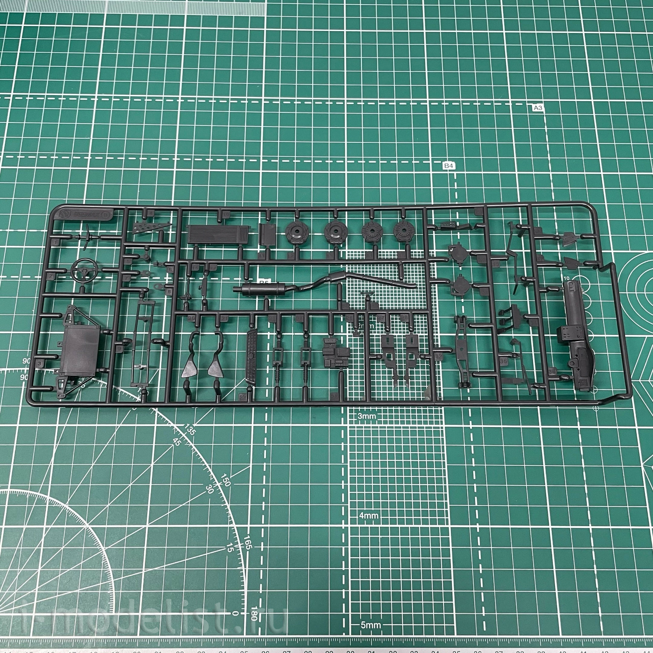PN24020 NuNu 1/24 Toyota Corona ST191 '94 JTCC Suzuka Winner