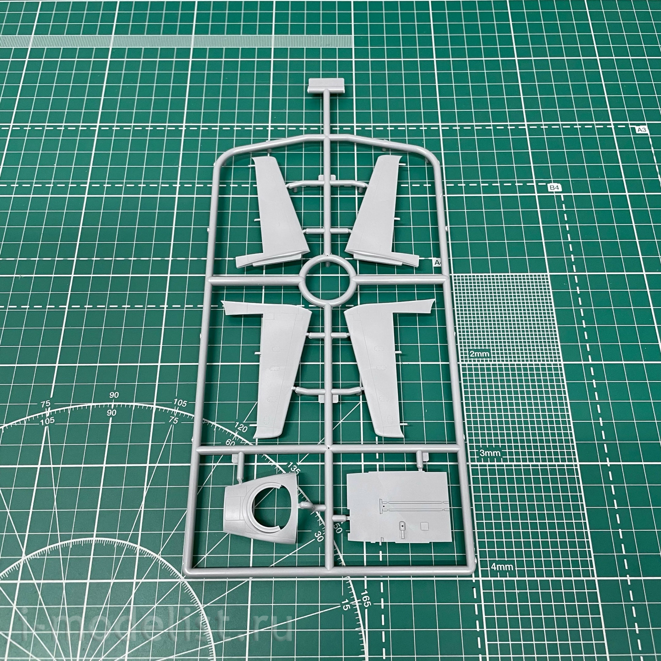 48279 ICM 1/48 American B-26K Counter Invader Attack Aircraft