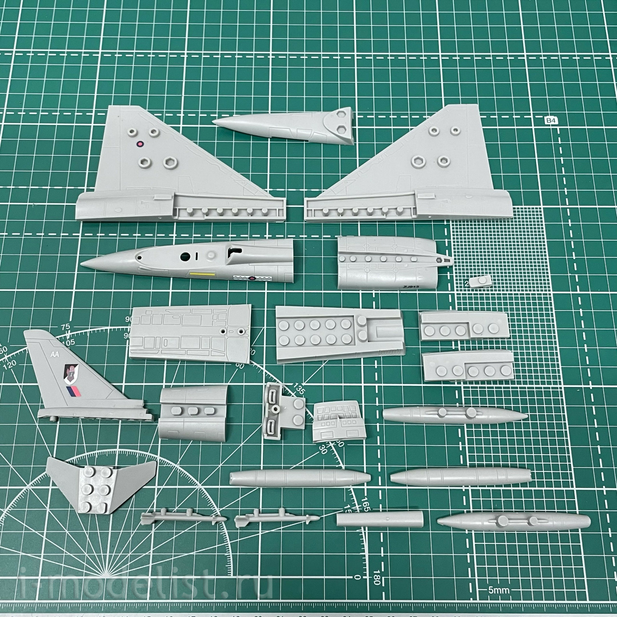 81901 HobbyBoss EF-2000 Eurofighter Typhoon