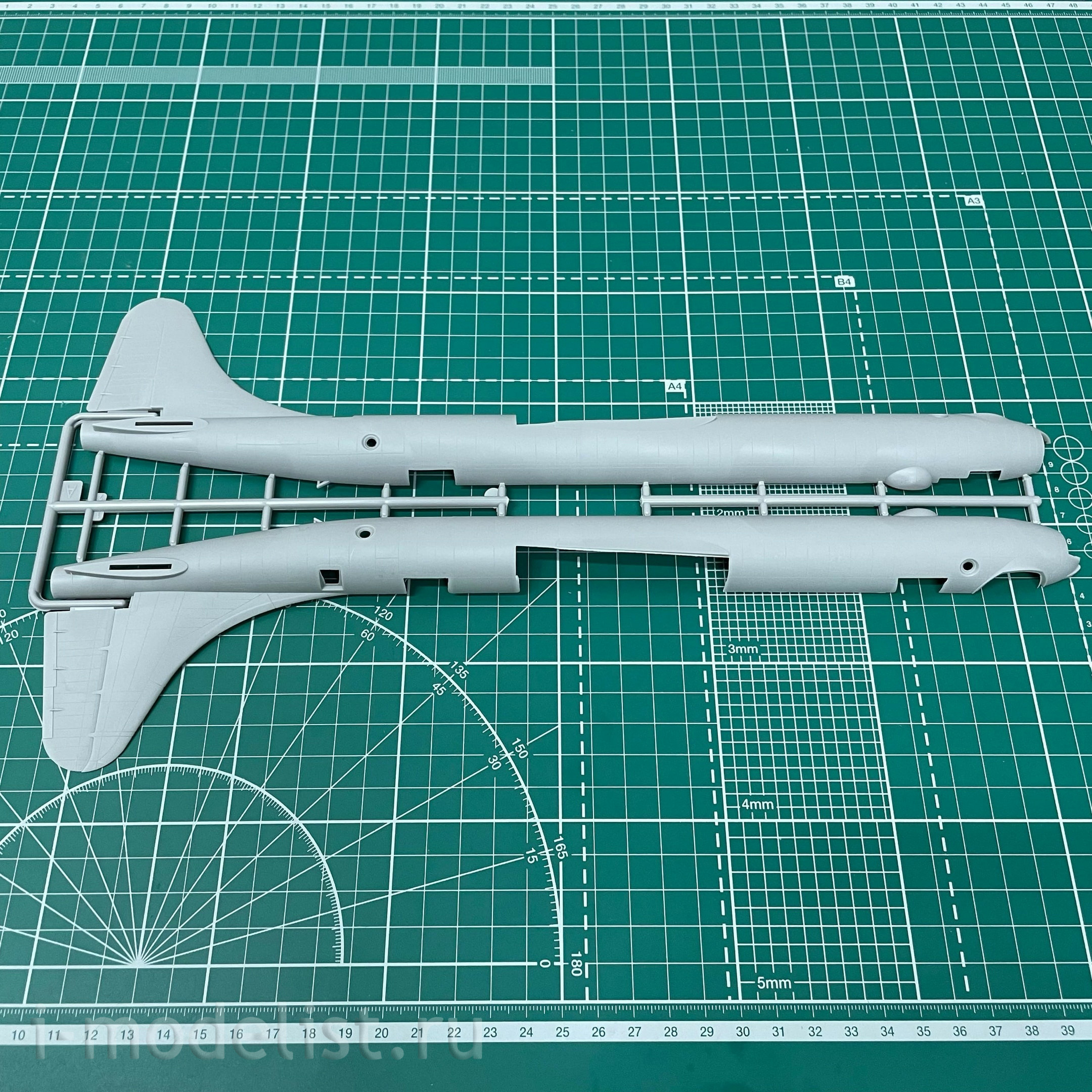 337 Roden 1/144 Convair B-36D Peacemaker Aircraft
