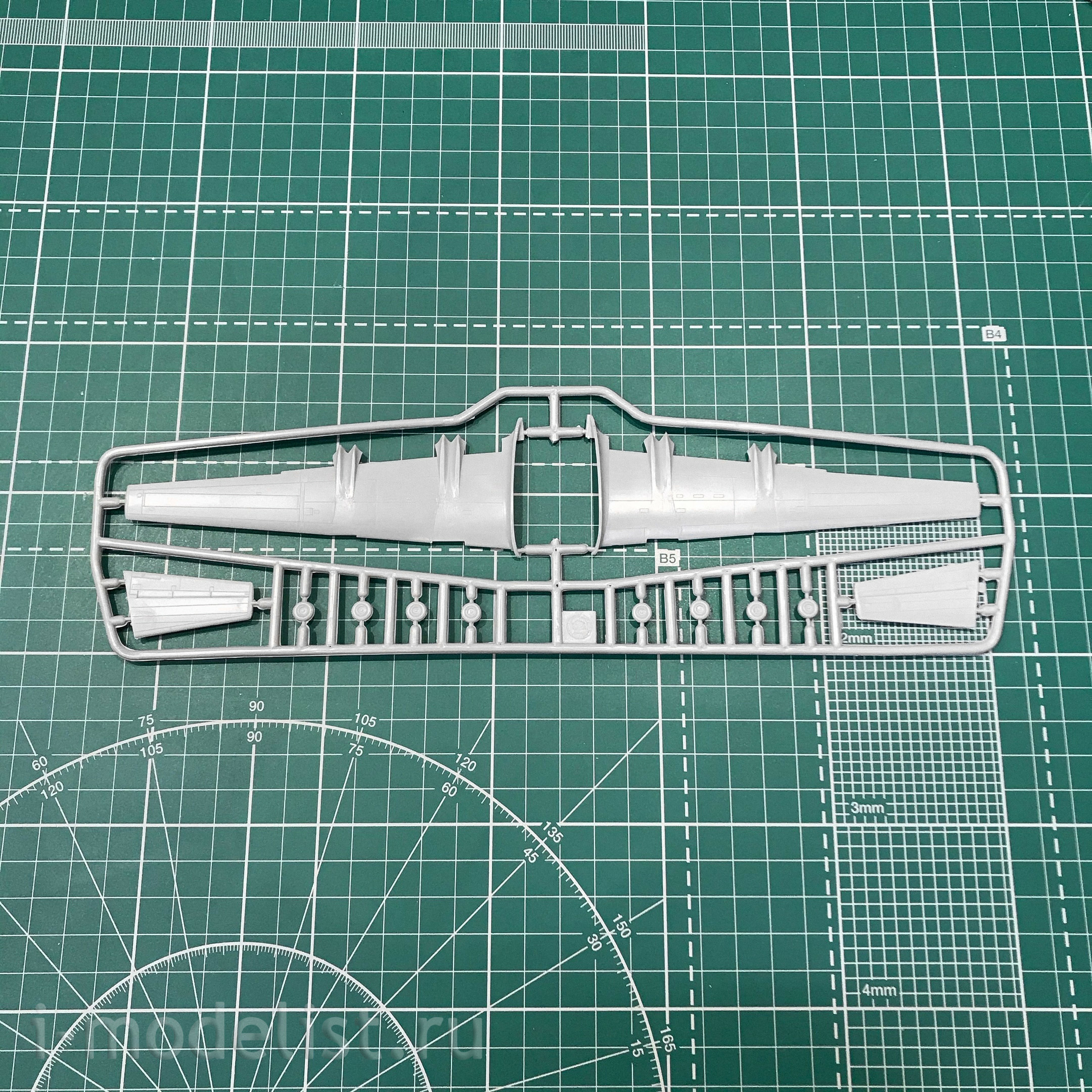 14464 Orient Express 1/144 Passenger aircraft Ilyushin Il-18 A/B