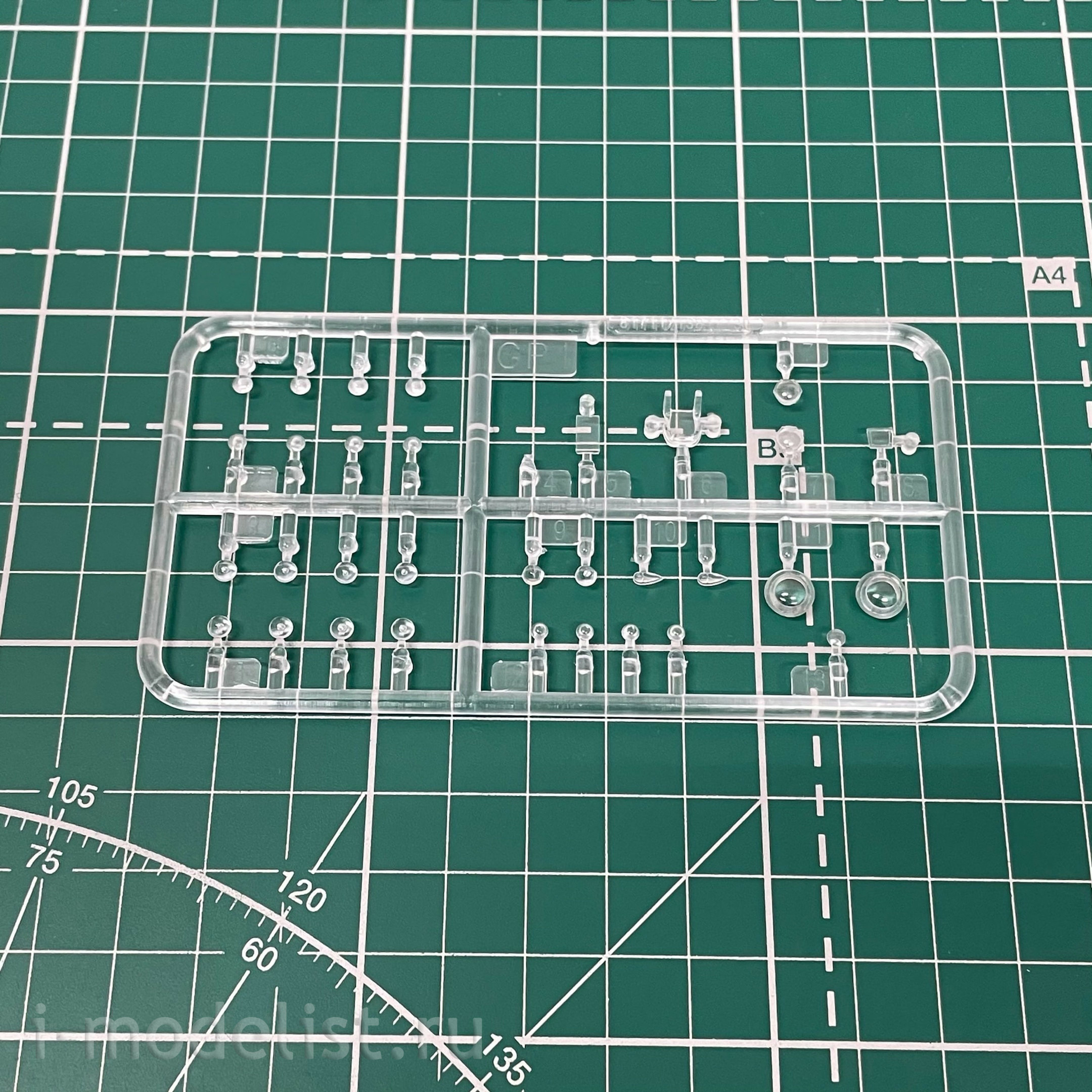 81715 HobbyBoss 1/48 PLA J-11B aircraft (export version of С-27)