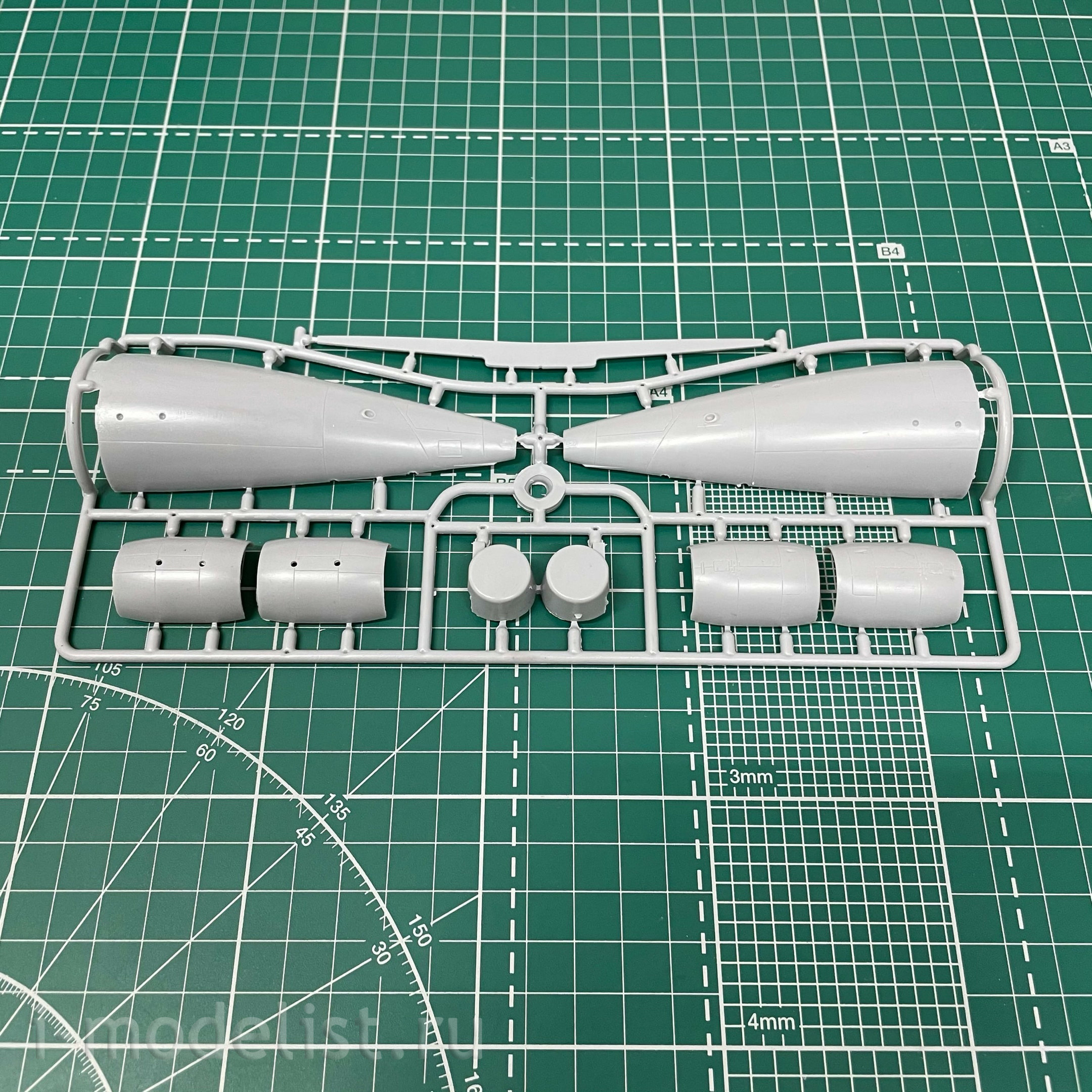 BPK7214 BPK 1/72 Bombardier CRJ-700 Aircraft