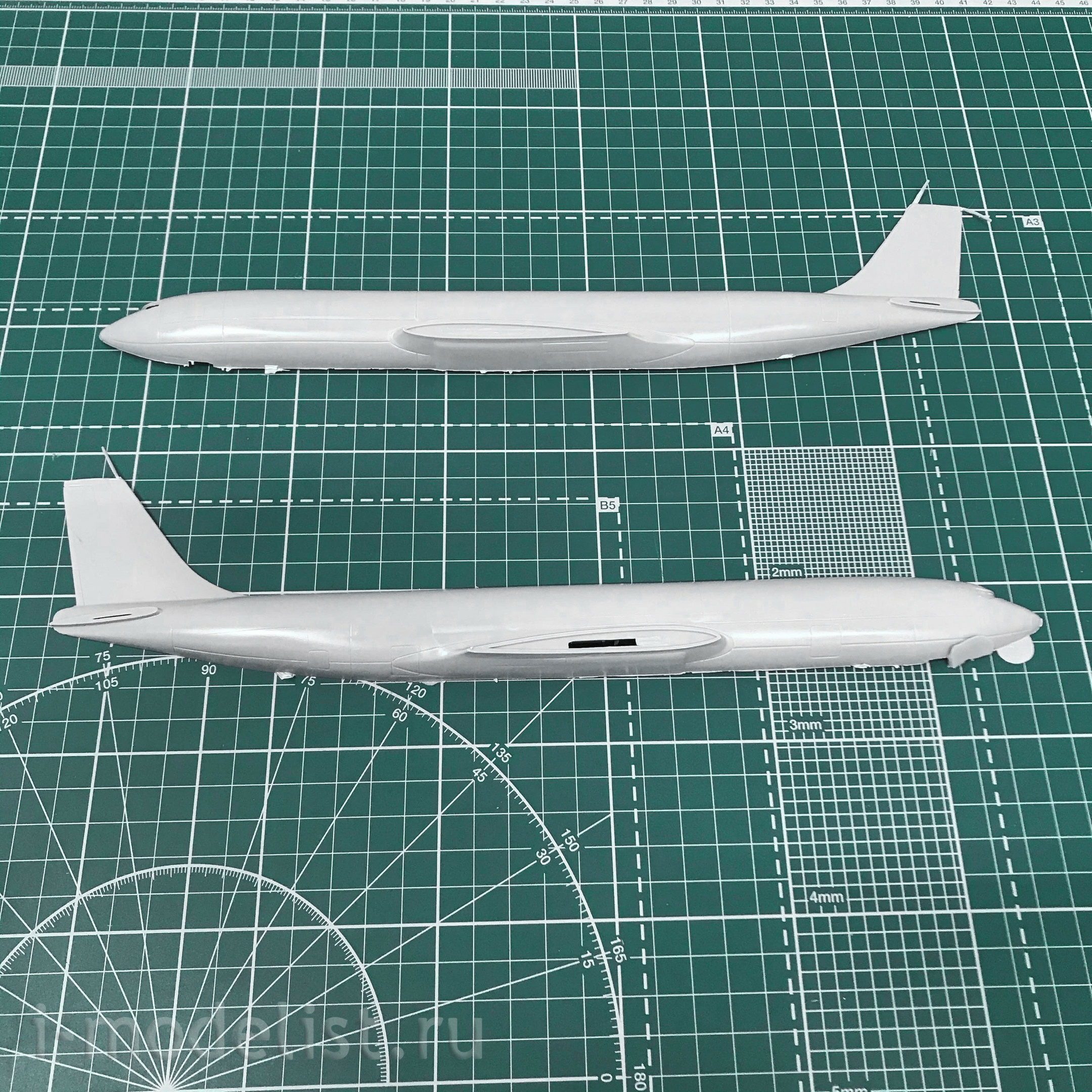 14401 Ark-models 1/144 Airliner Boeing-707 Pan American