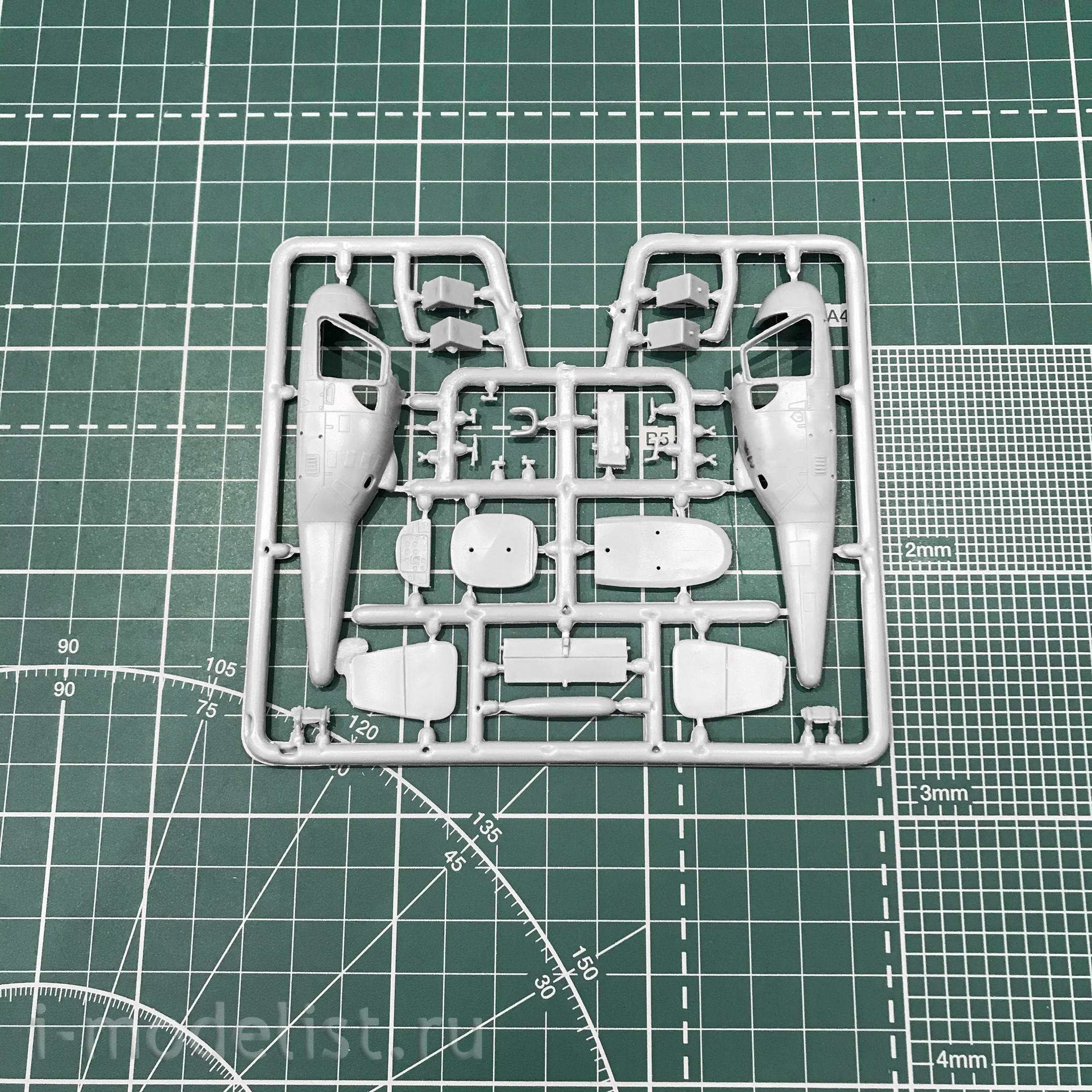 72146 Orient Express 1/72 Helicopter