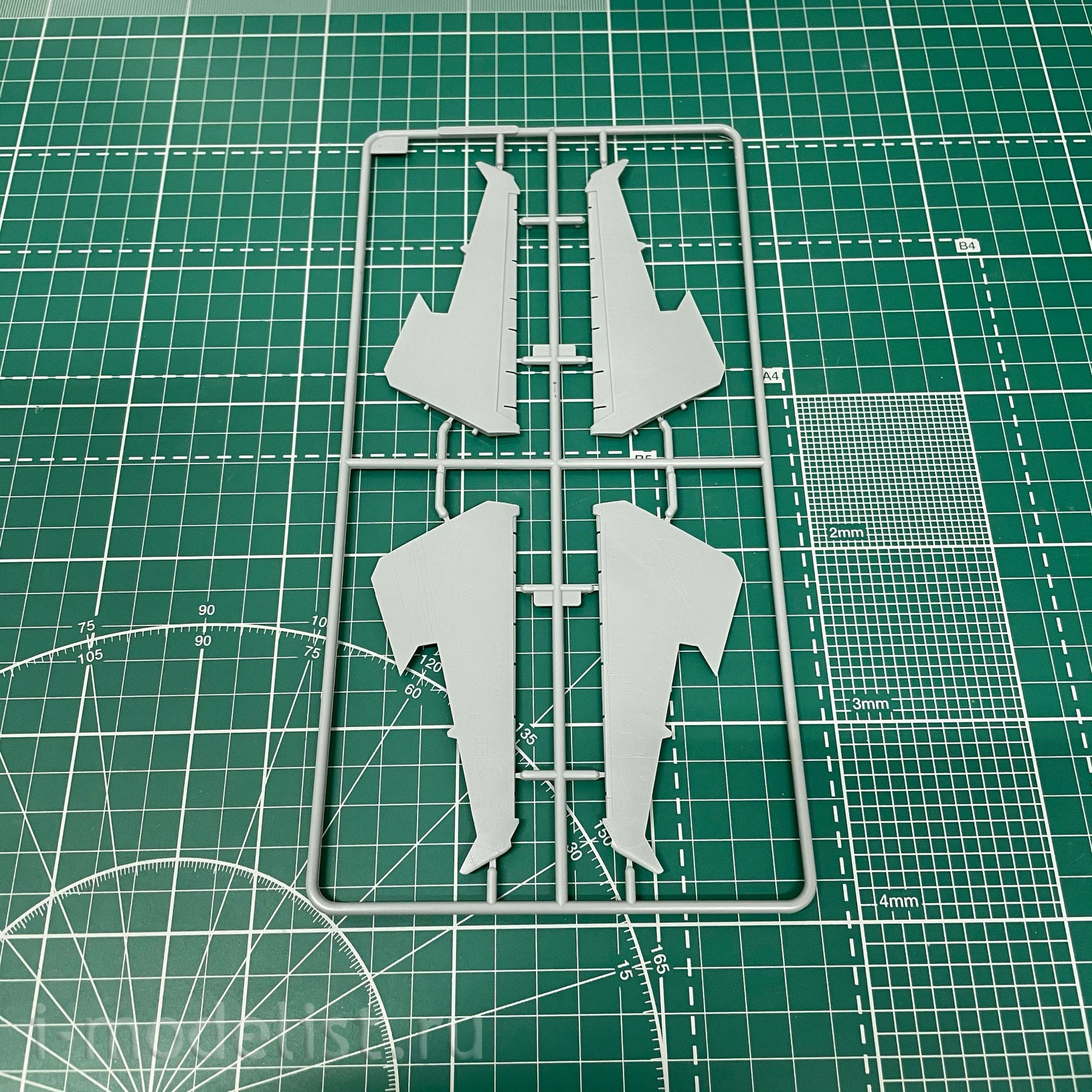 81759 HobbyBoss 1/48 Sukhoi-17UM3 Fitter-G Aircraft