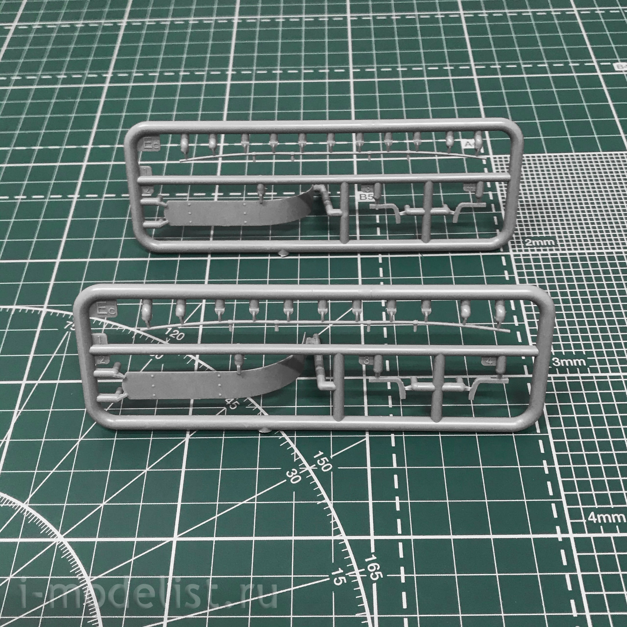 38031 MiniArt 1/35 London b-Type omnibus (1919)