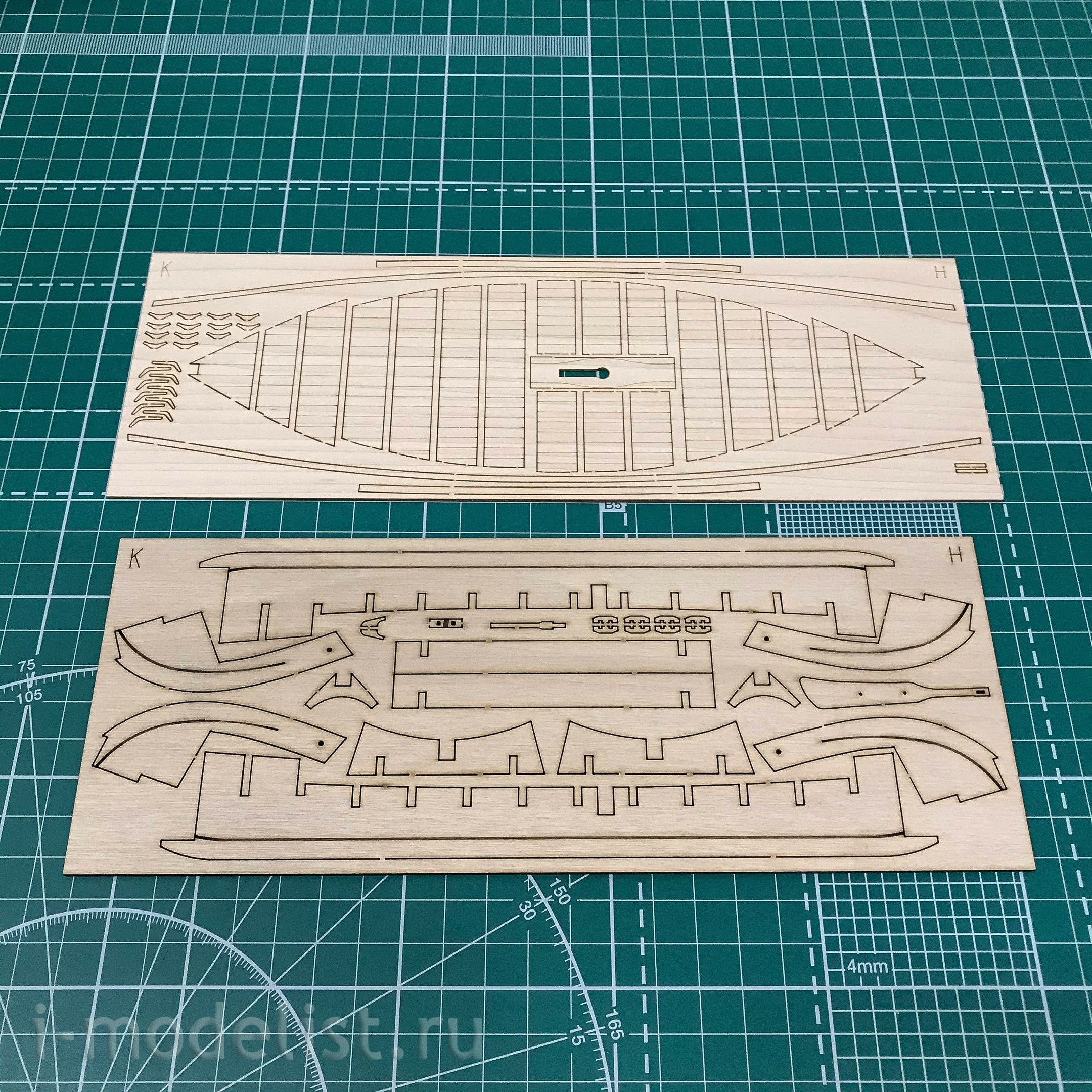 LSM0801 LSModel 1/72 Scale wooden model Novgorod sea Rook of the XII-XIII century