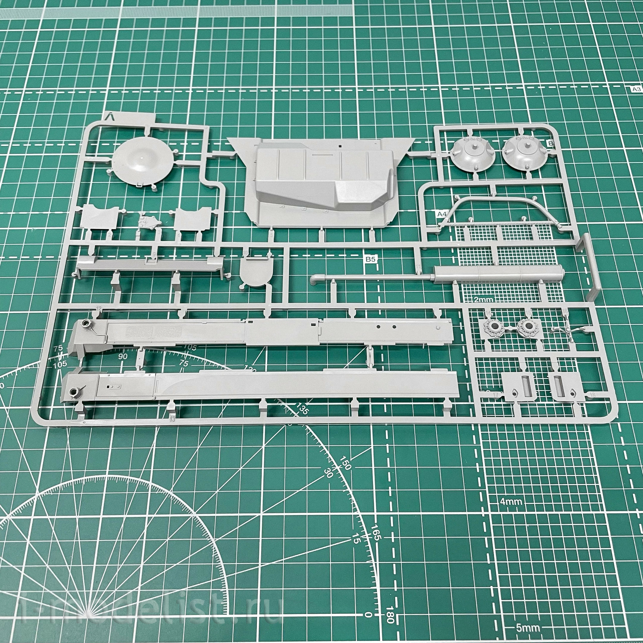 1011 Takom 1/16 Wiesel A1 Tow Combat Vehicle