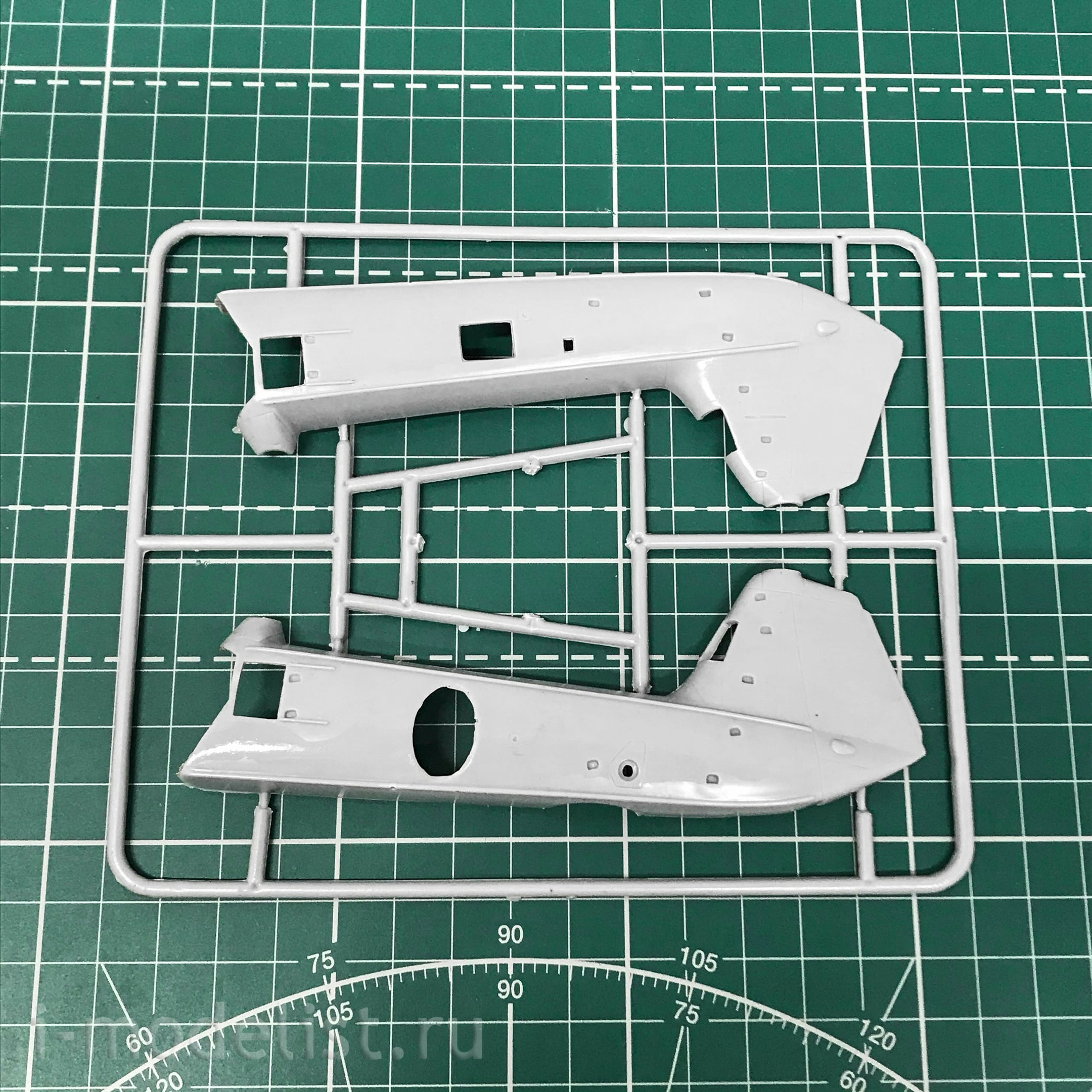 72136 Amodel 1/72 Helicopter HUP1/ HUP2