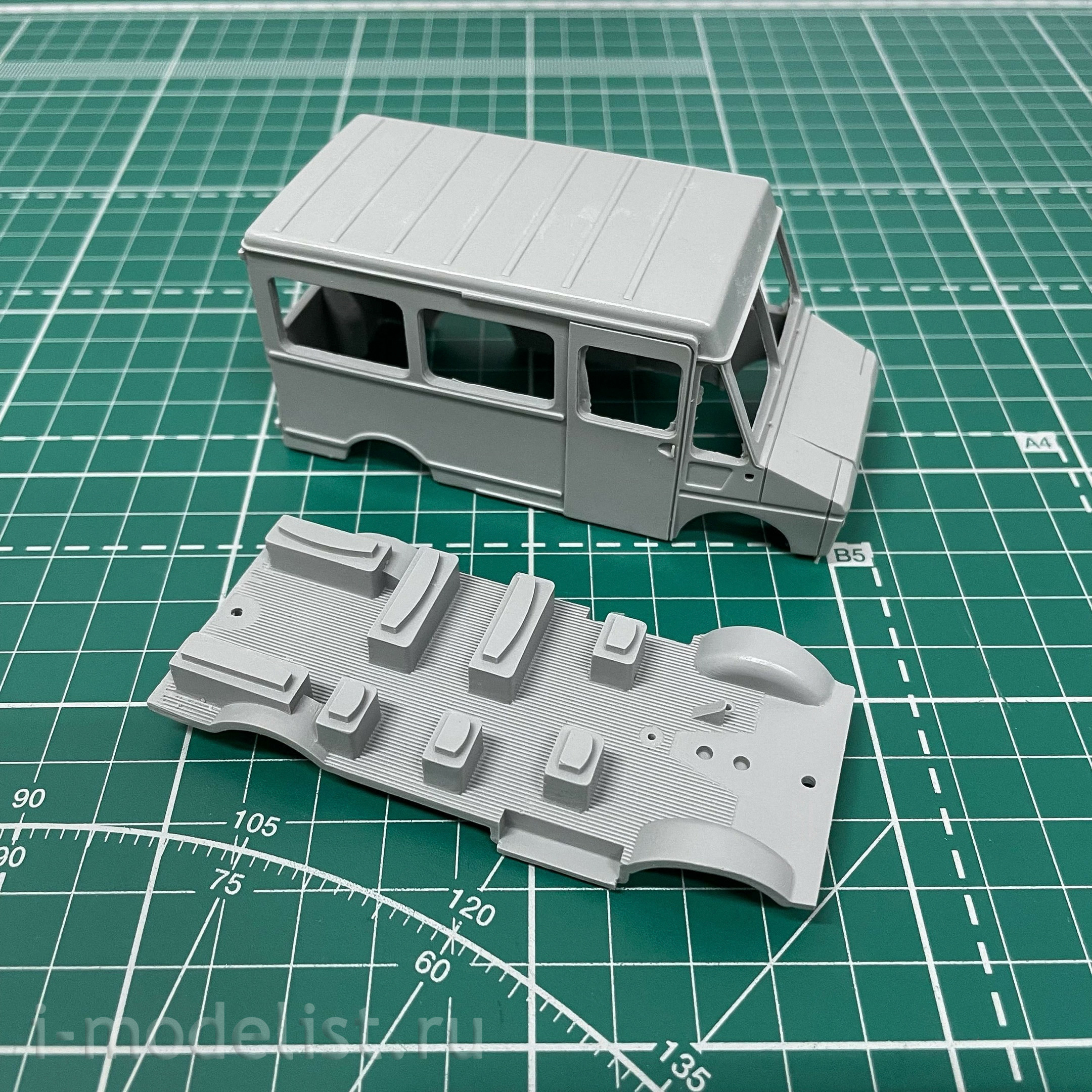 1515AVD AVD Models 1/43 Van ERAZ-763