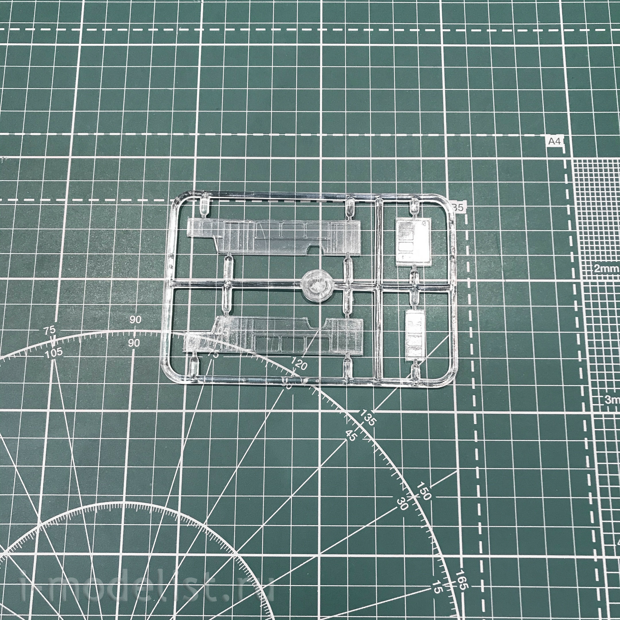 14601 Orient Express 1/144 Set of airfield equipment № 2