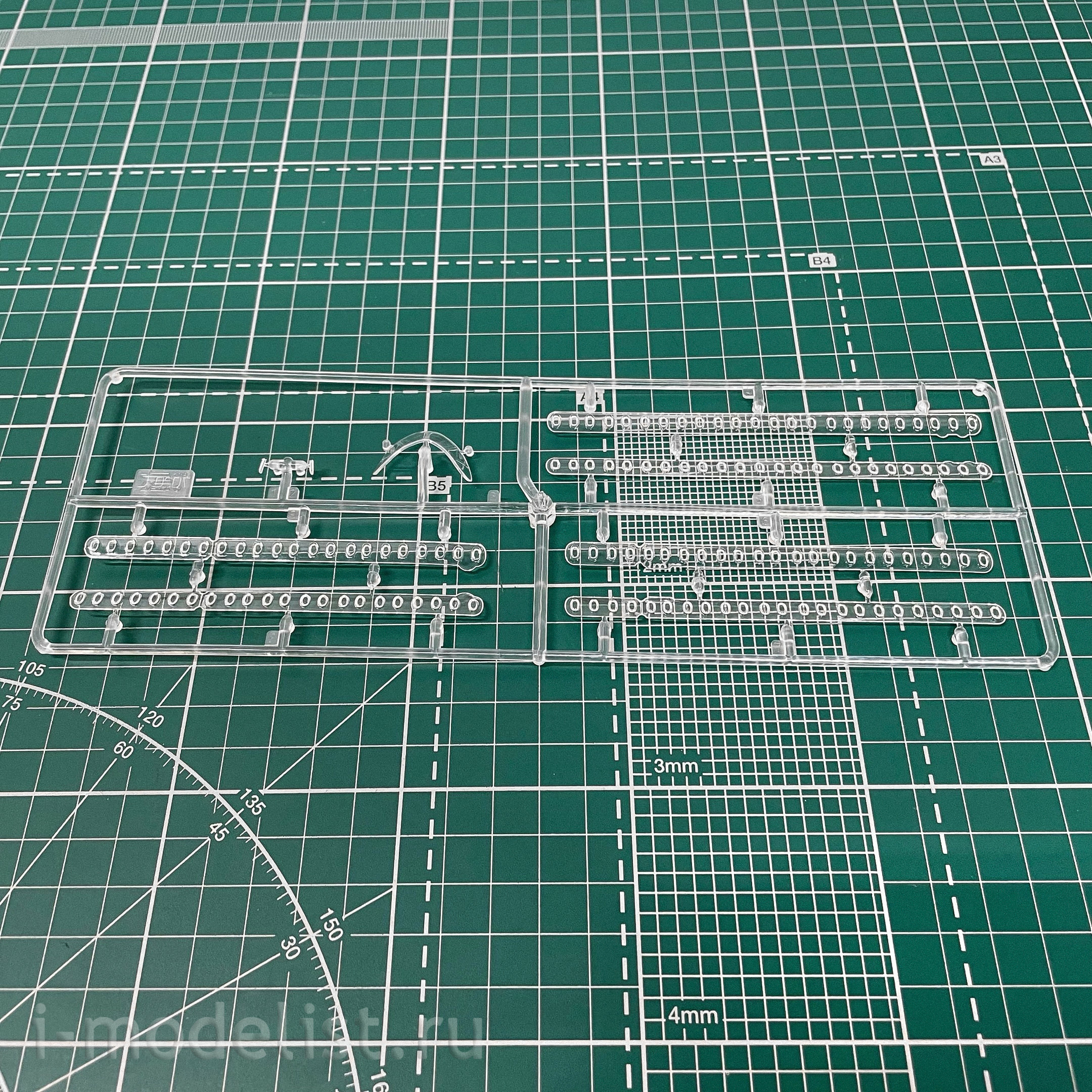 7039 Zvezda 1/144 Passenger Airliner Airbus A-350-900
