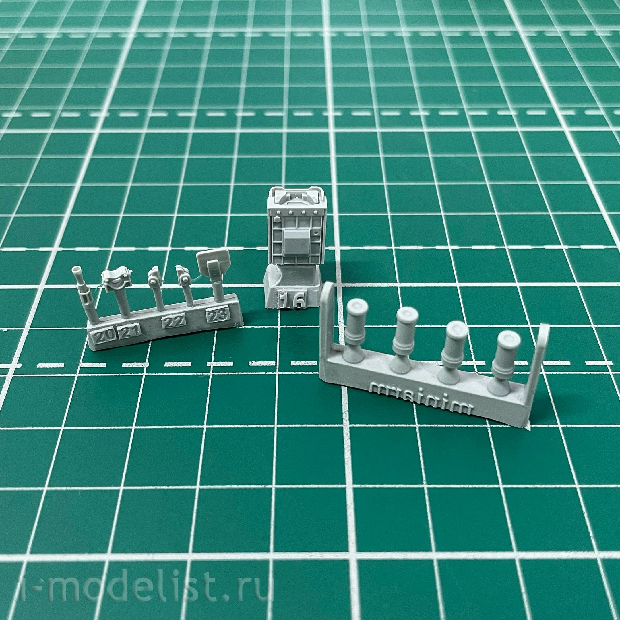 35236 Miniarm 1/35 Set of Wheels for Truck G7107
