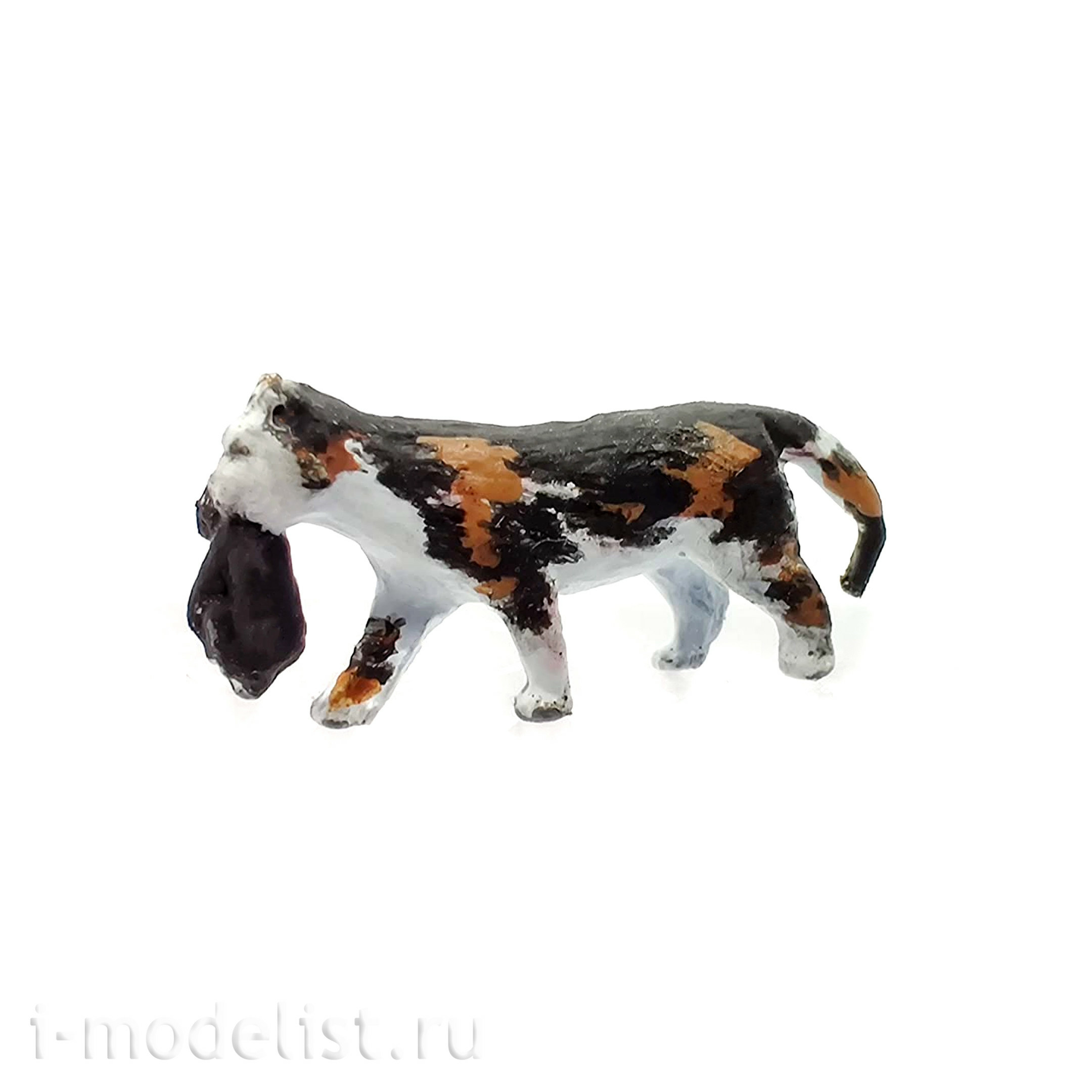 23501 MINITANK 1/35 Cat with kitten 