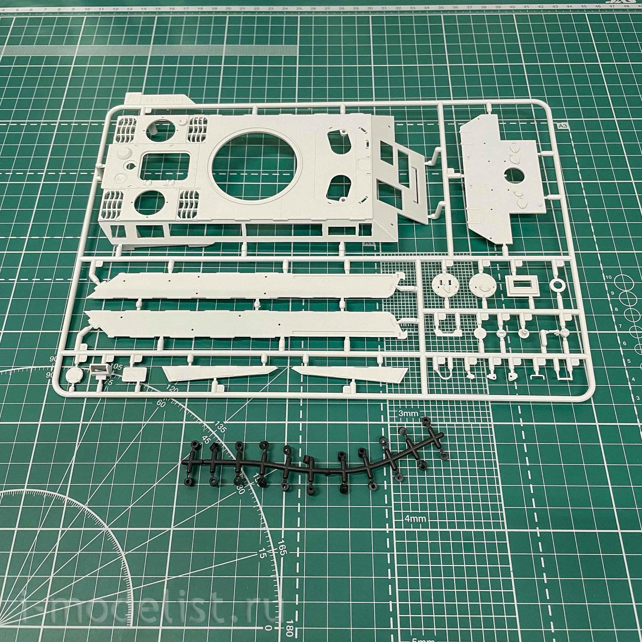 TS-046 Meng 1/35 Tank Sd.Kfz. 171 Panther Ausf. A (Early)
