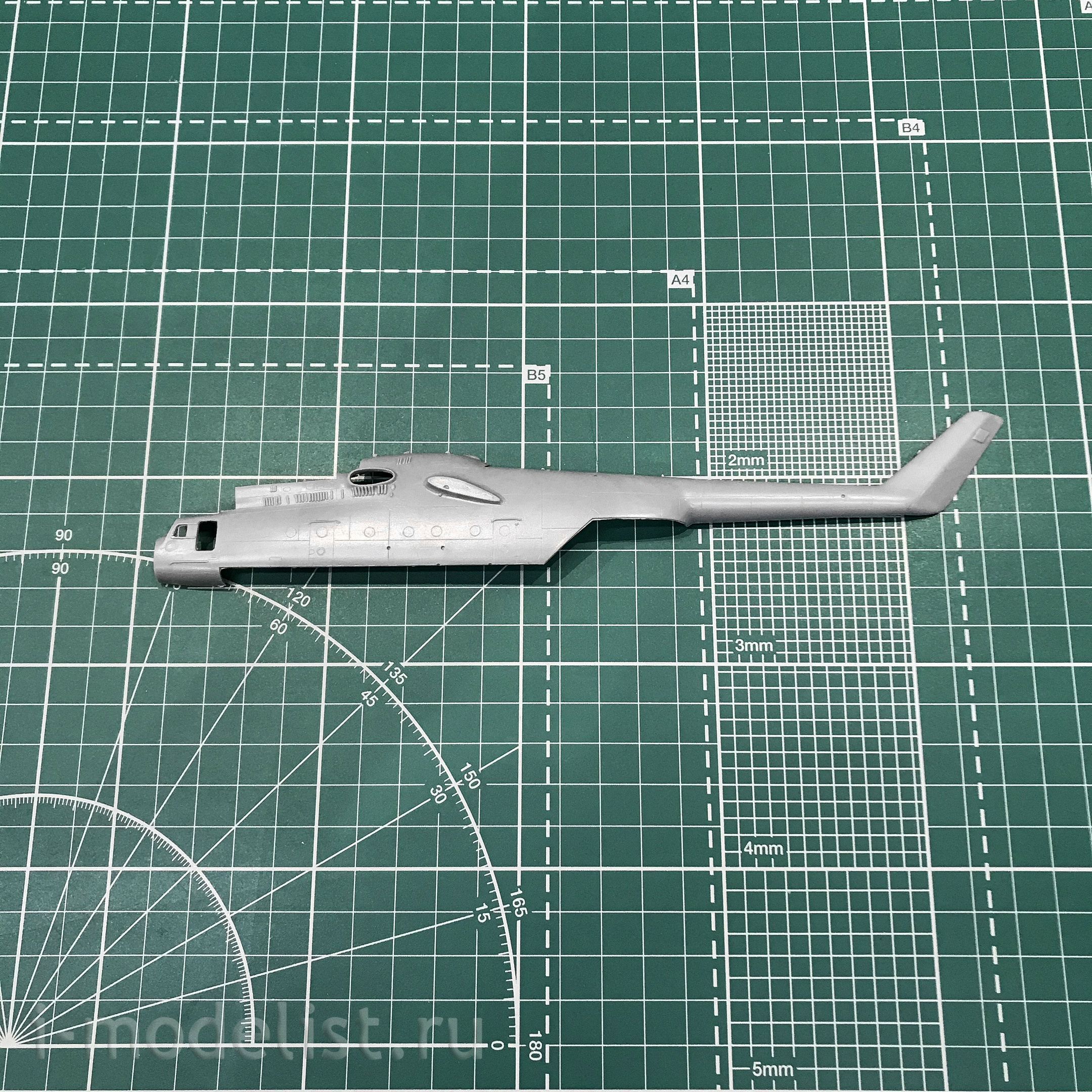 14506 Eastern Express 1/144 Military heavy helicopter Mi-6 early version
