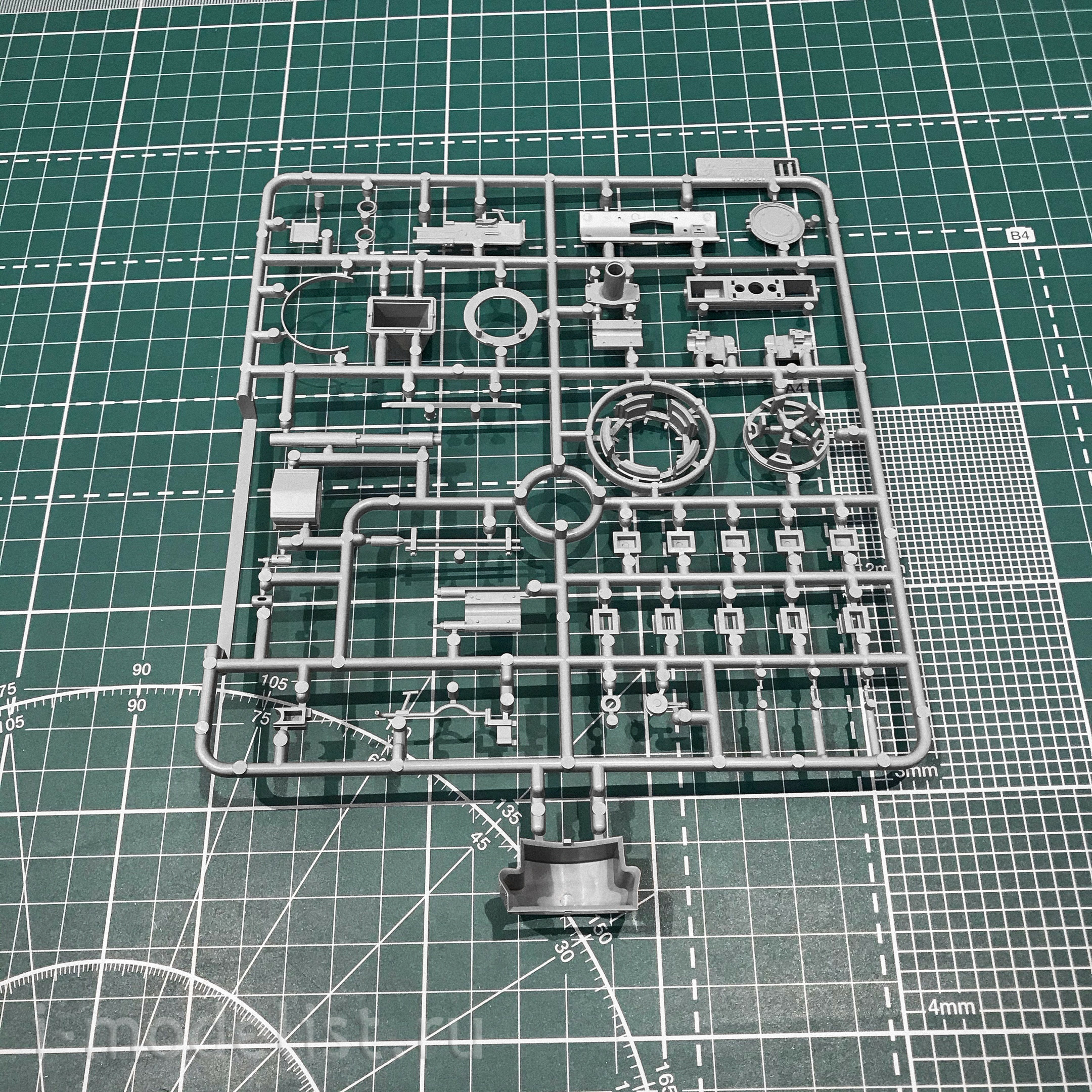 8005 Takom 1/35 Tank Pz. Kpfw. III Ausf. N