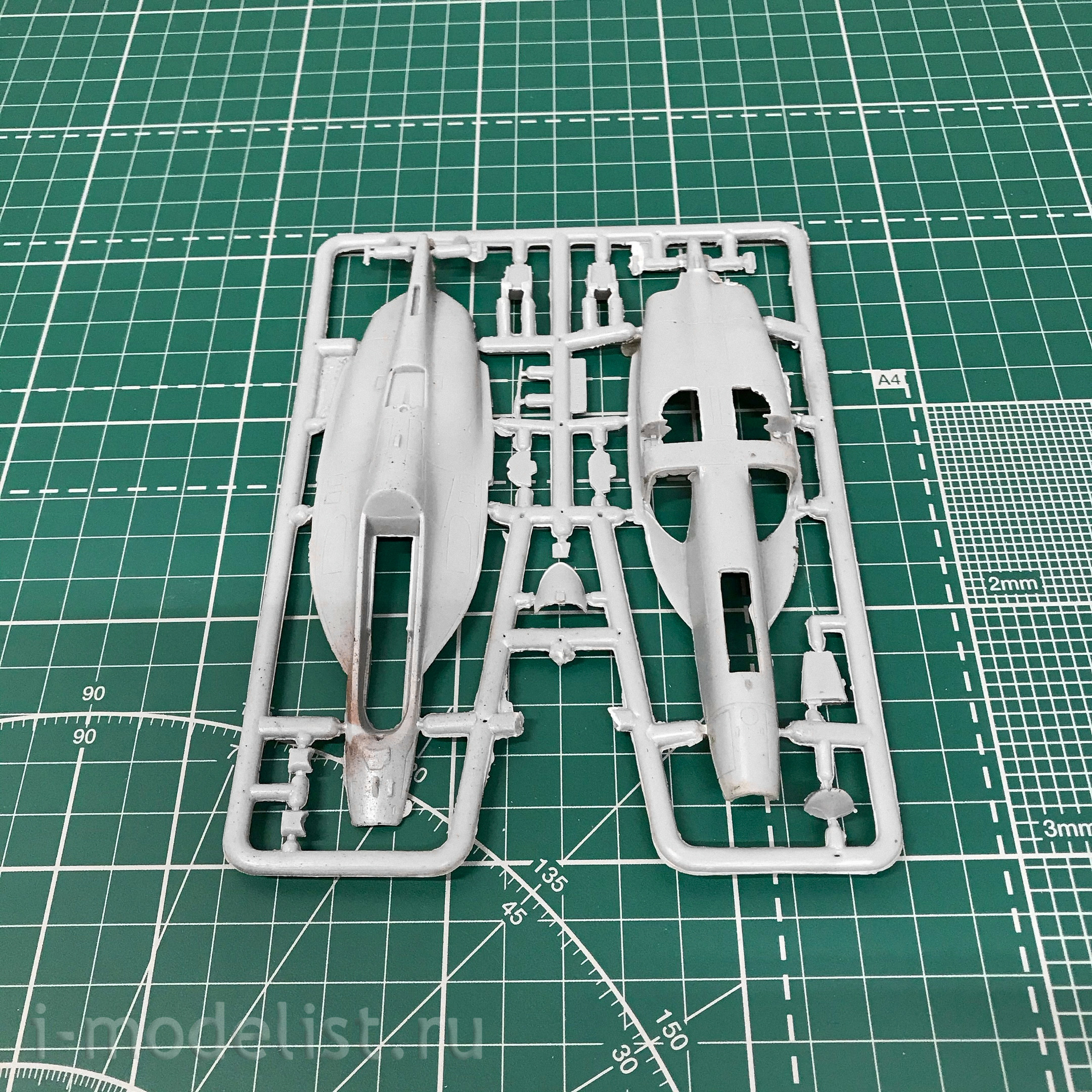 7293 Amodel 1/72 Yakovlev Yak-130D