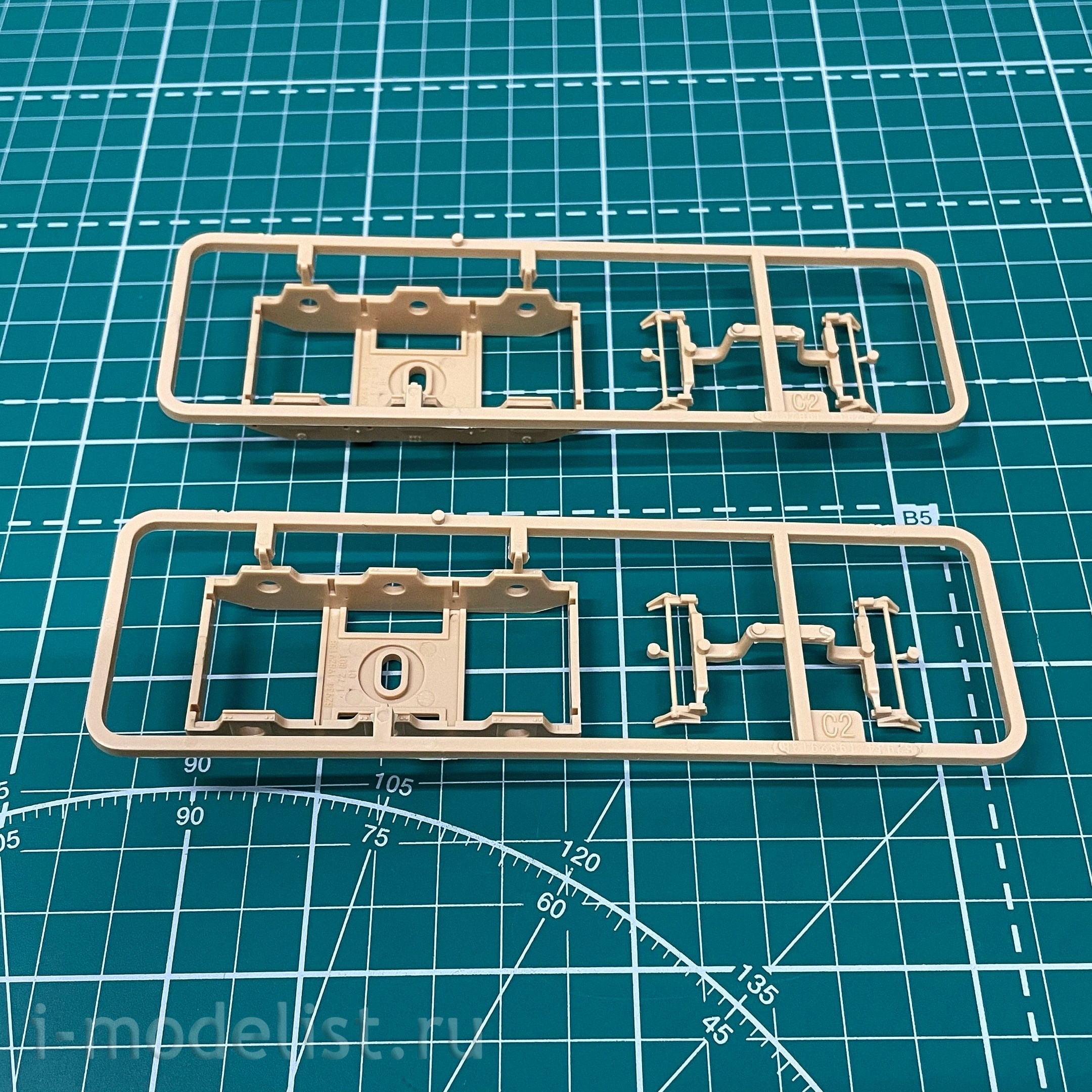 82934 HobbyBoss 1/72 Schwere Plattformwagen Type SSyms 80 & Pz.Kpfw.VI Ausf.E