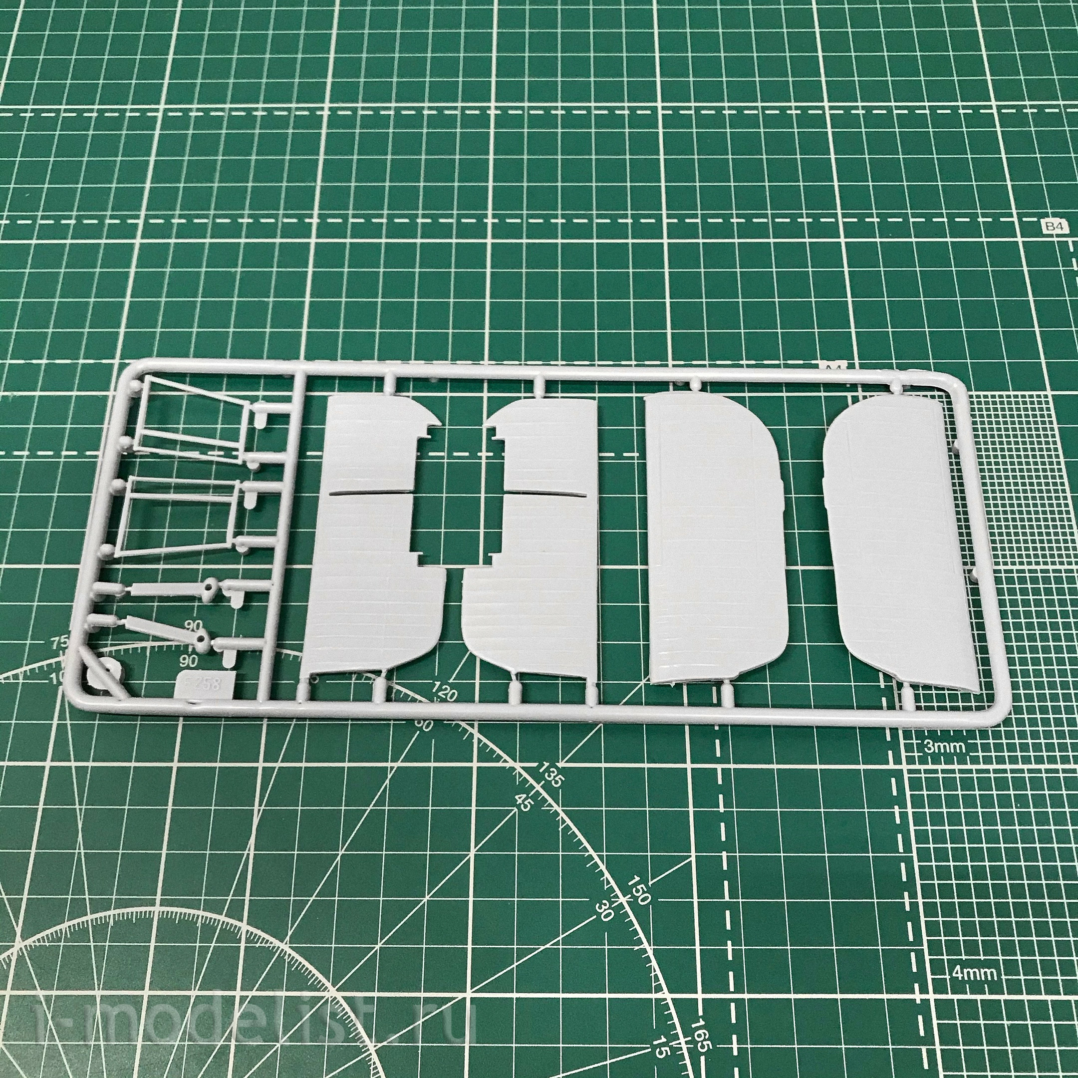 72013 ARK models 1/72 Torpedo 