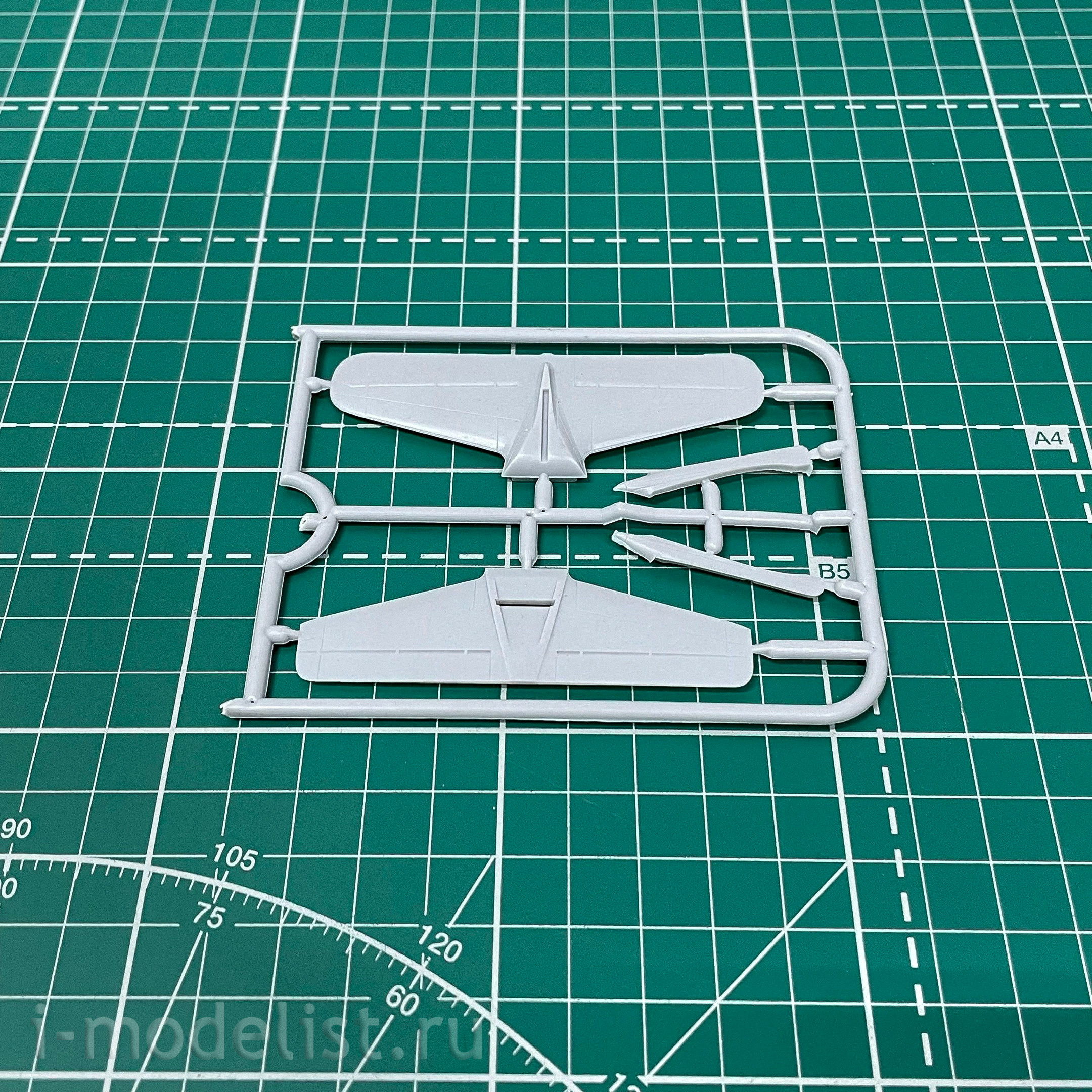 144-029 Microcosm 1/144 Aircraft Handley Page Hastings C. 1