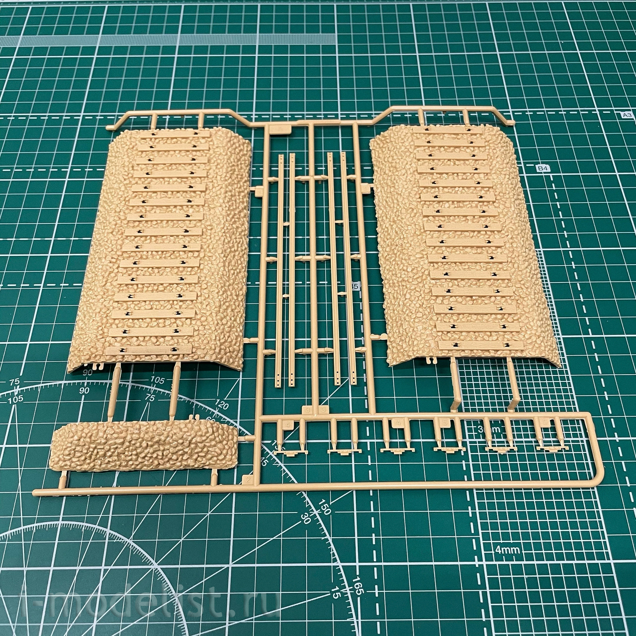 82934 HobbyBoss 1/72 Schwere Plattformwagen Type SSyms 80 & Pz.Kpfw.VI Ausf.E