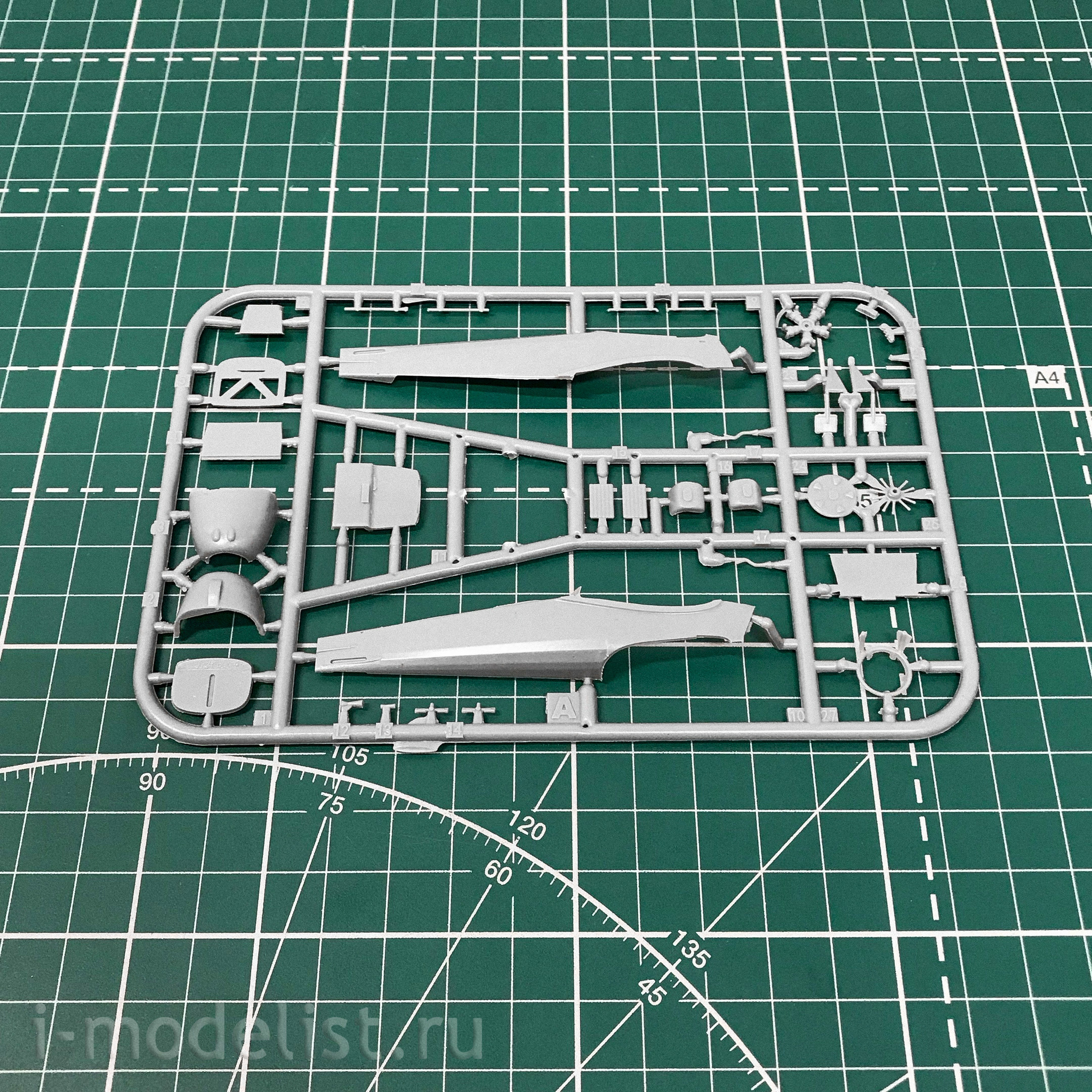 72039 Avis 1/72 Yakovlev Type 20 training aircraft