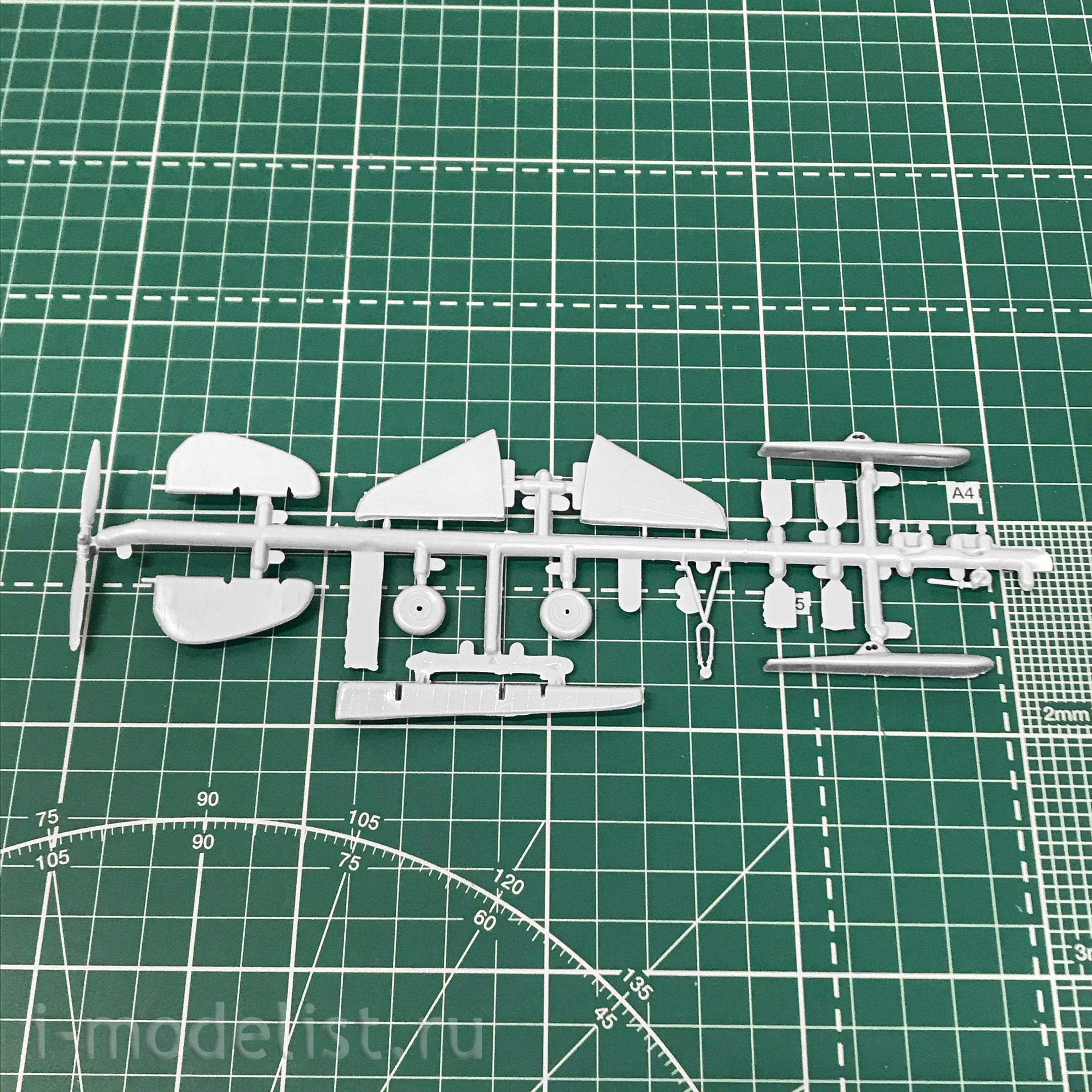 72002 ARK-models 1/72 Soviet front-line bomber SB-2