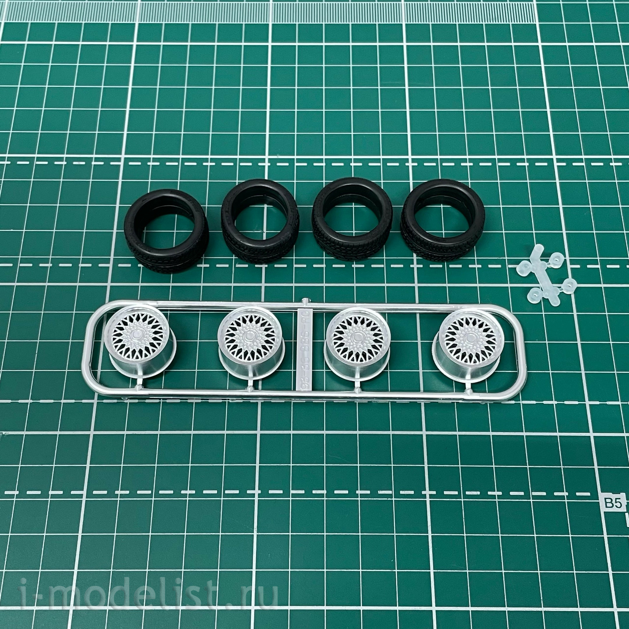 05240 Aoshima 1/24 BBS RG 17inch