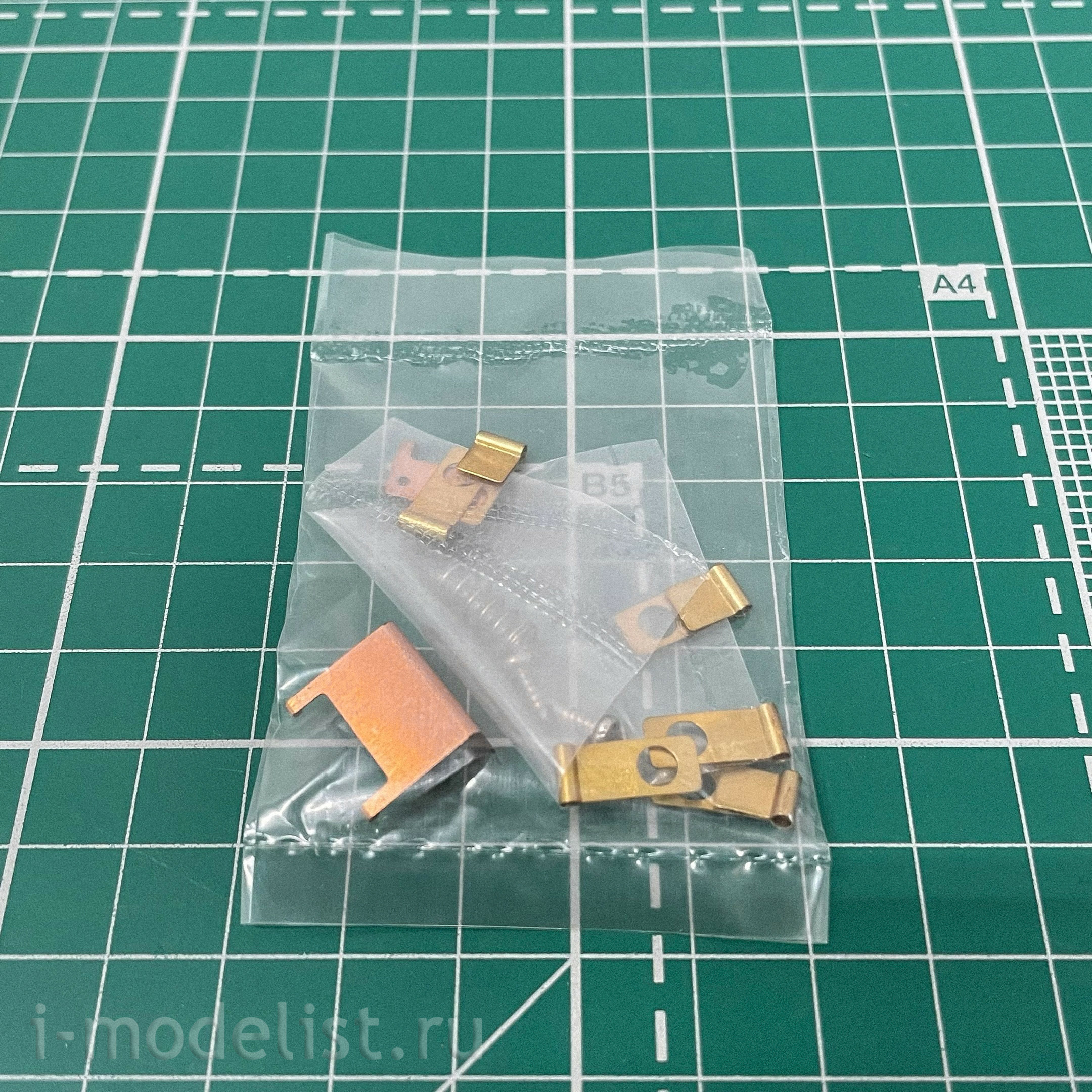 81803 HobbyBoss 1/18 Focke Wulf Fw 190 A-8 Aircraft