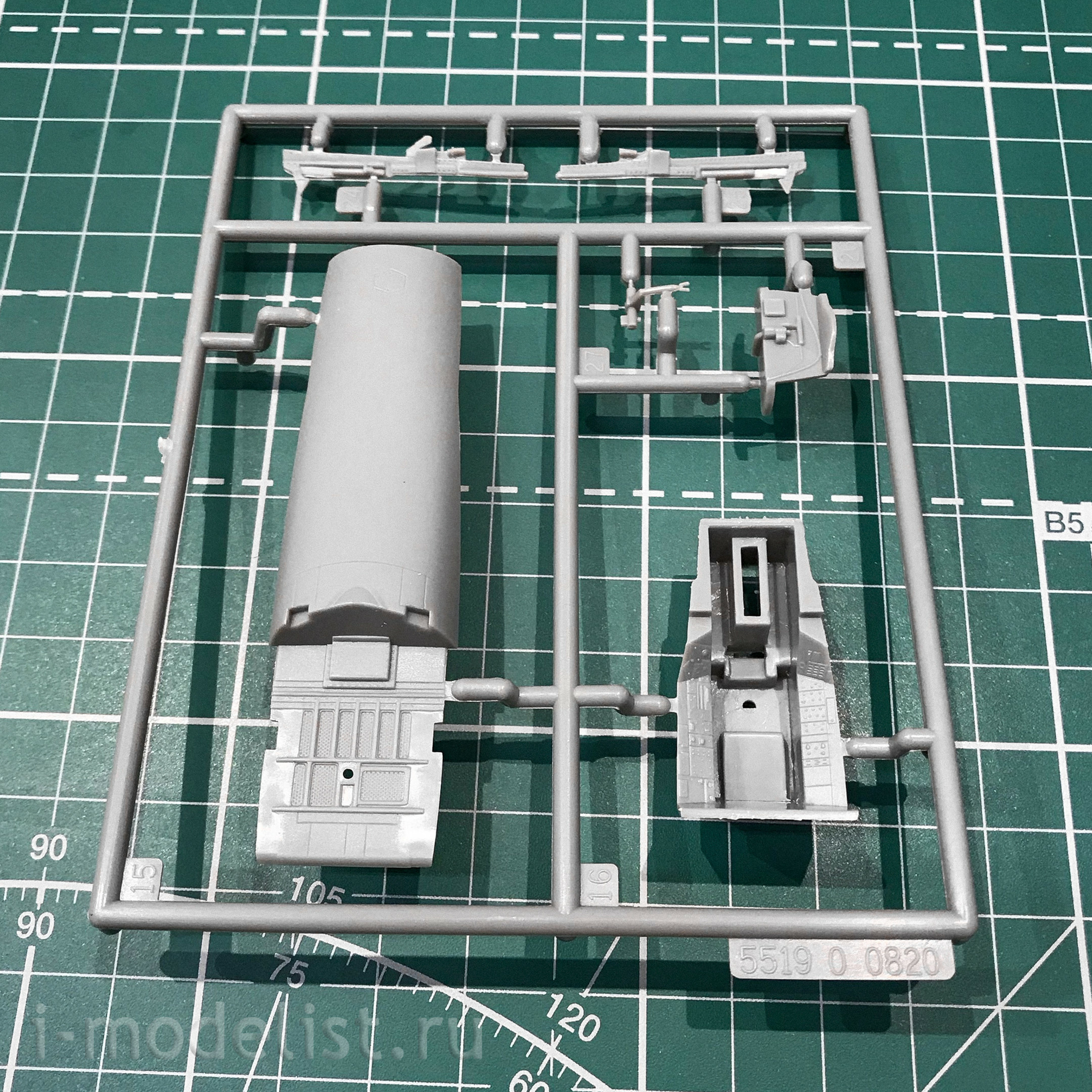 03864 Revell 1/48 American carrier-based fighter-bomber f/A-18E Super hornet 