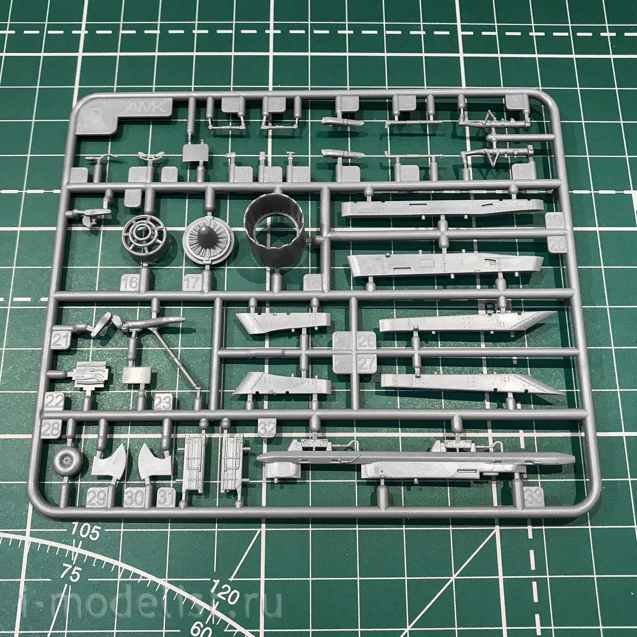 86002 AMK 1/72 Kfir C-2/C-7 IAI Aircraft