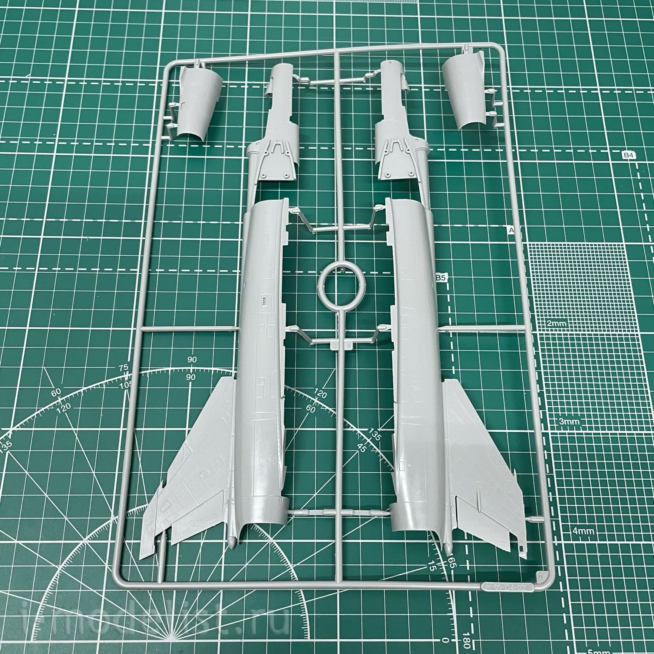 K48056 Kinetic 1/48 Fighter IAI Nesher