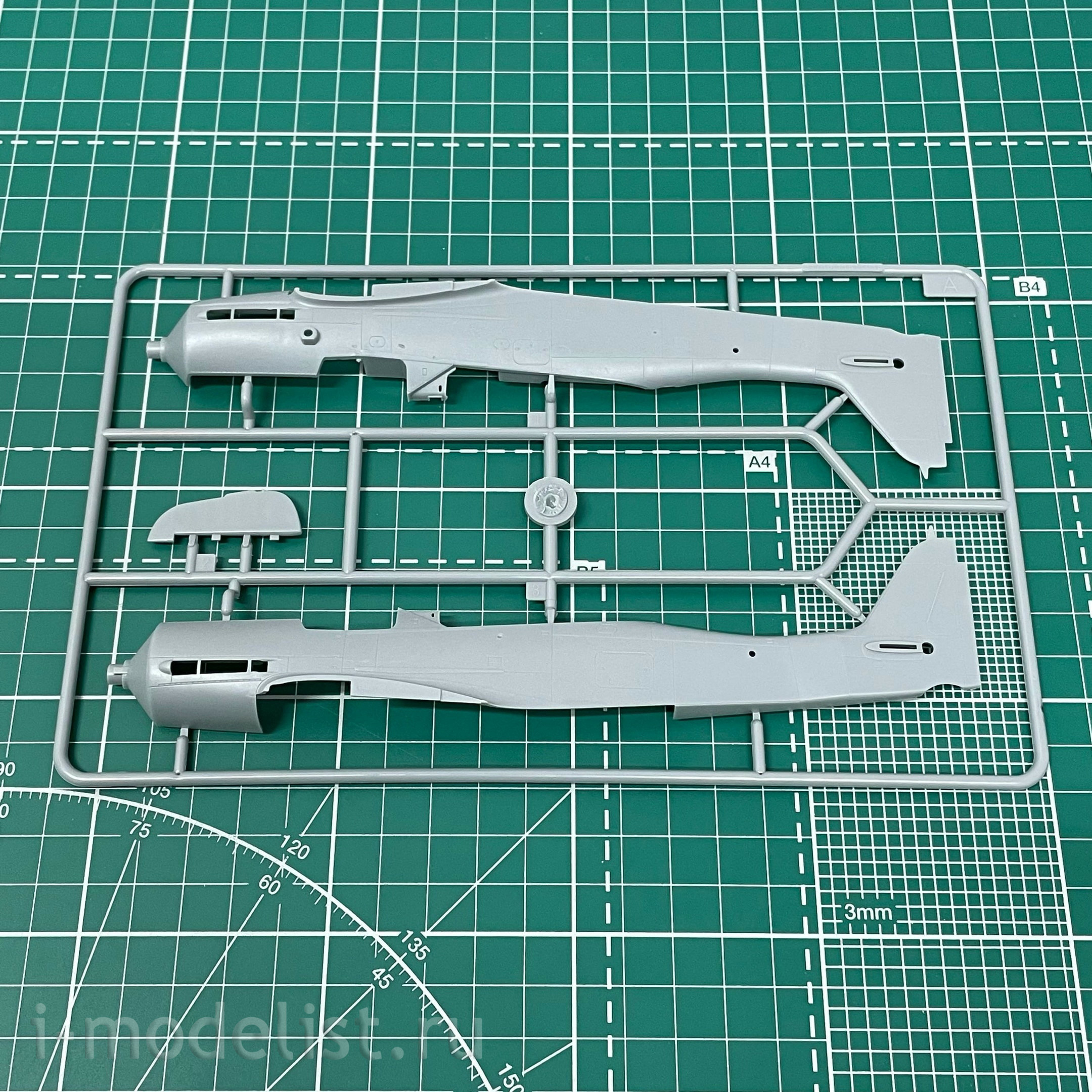 81718 HobbyBoss 1/48 Focke-Wulf Fw 190D-11 Aircraft