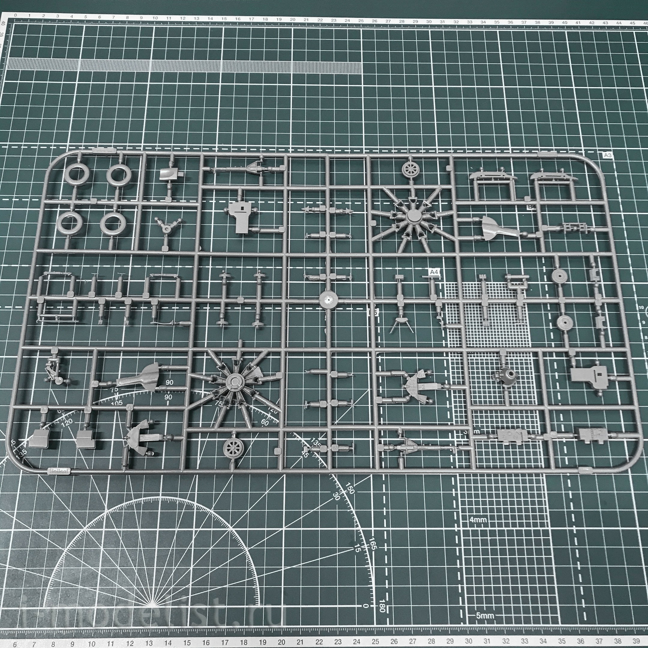 Eduard 1/48 84134 Hellcat Mk Plane. II