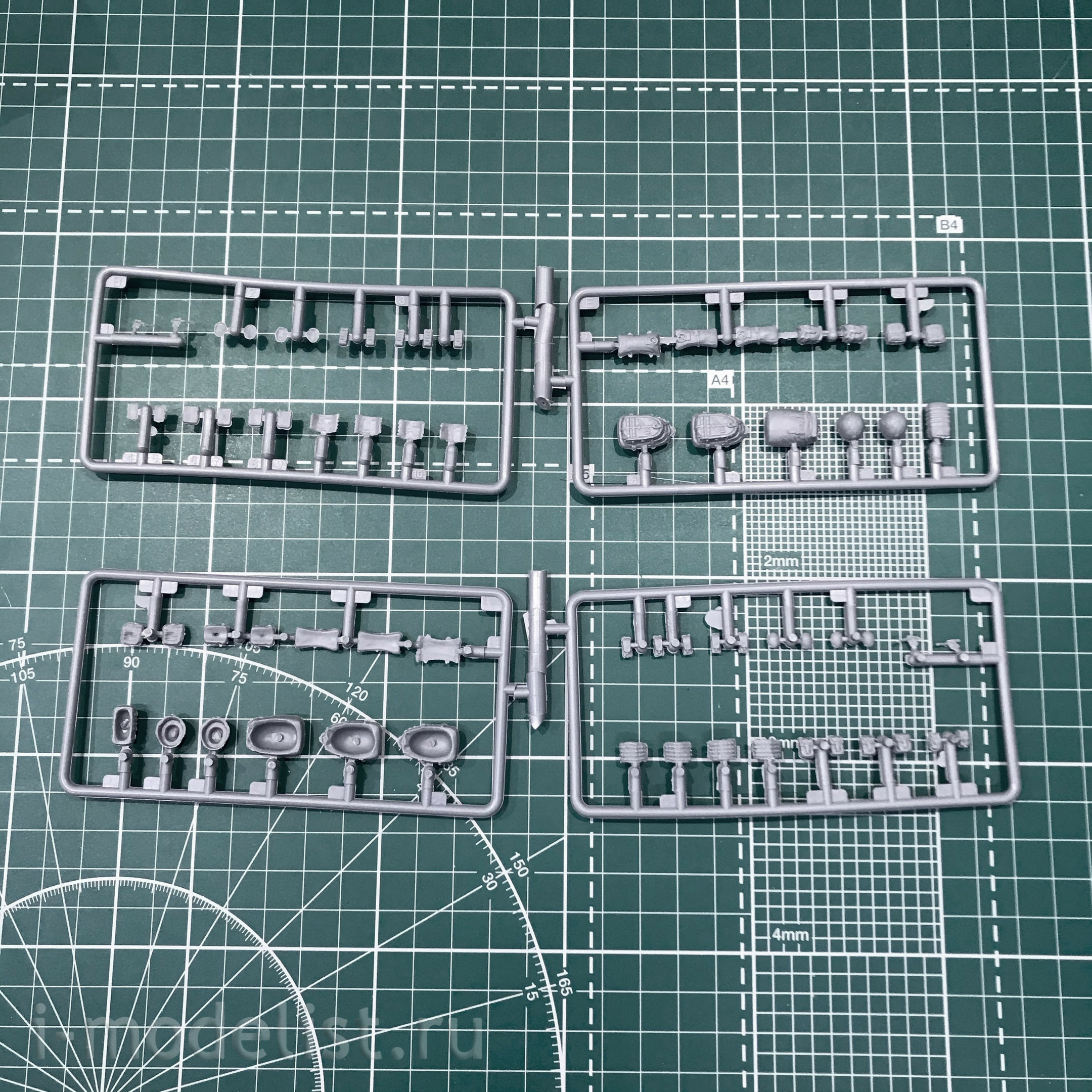 35GM0026 Gecko Models 1/35 Modern British Army Weapon & Equipment Set
