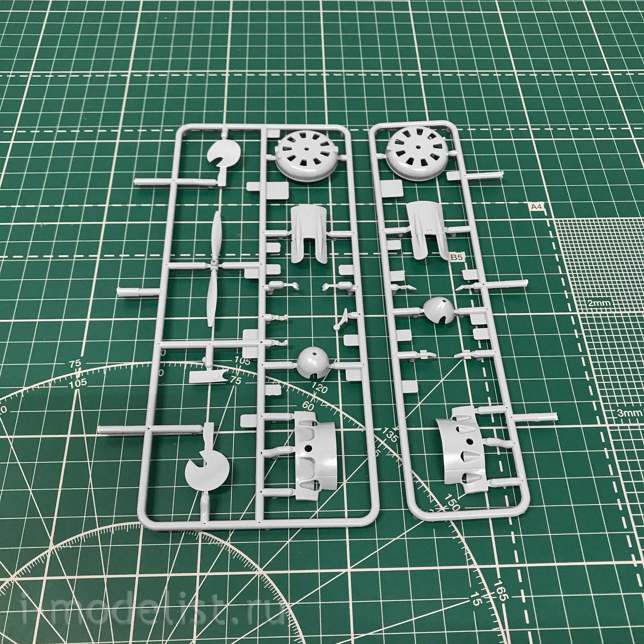 48033 ARK-models 1/48 Fighter I-16 type 24 Soviet ACE pilot Boris Safonov