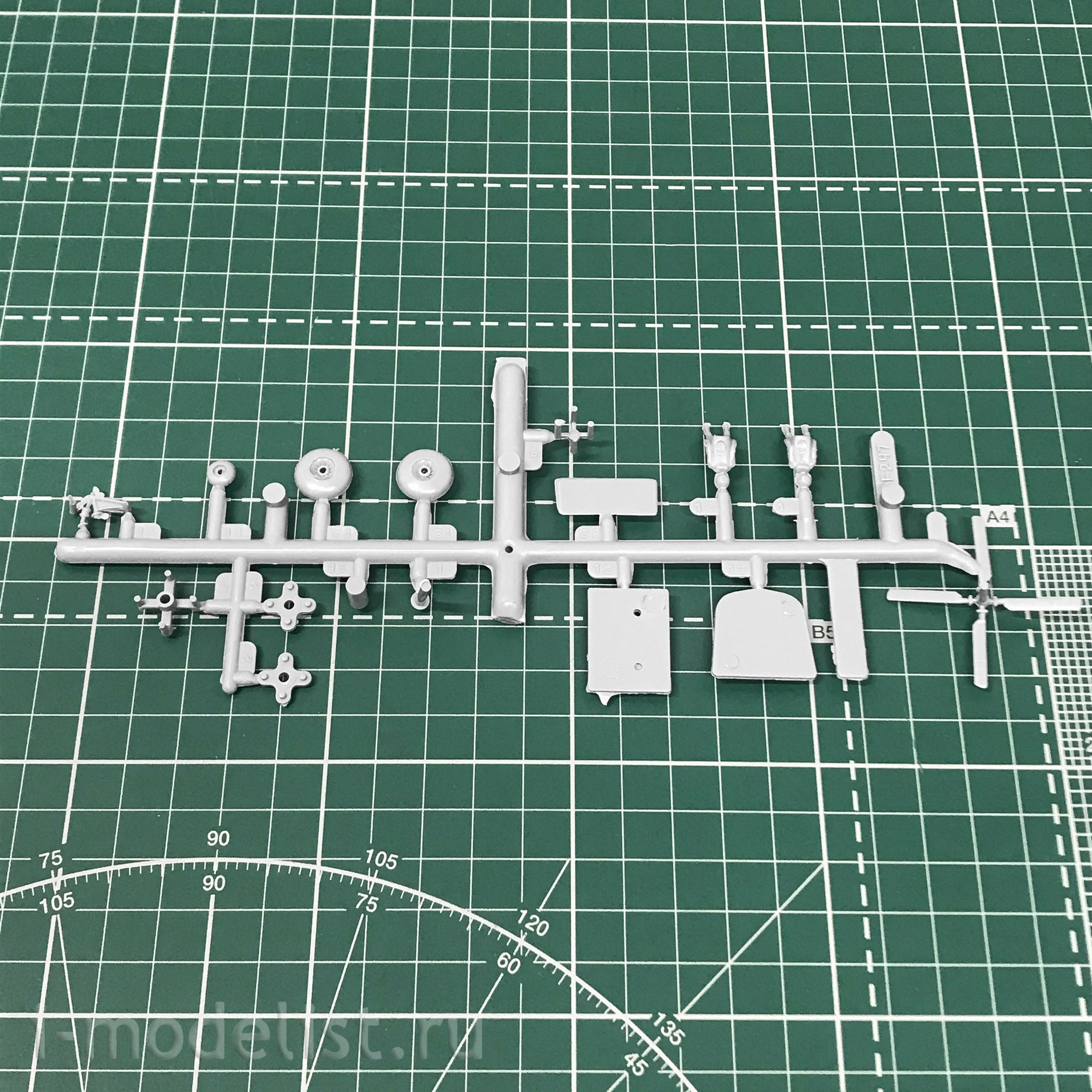 72032 ARK-models 1/72 anti-Submarine helicopter “Vesex”
