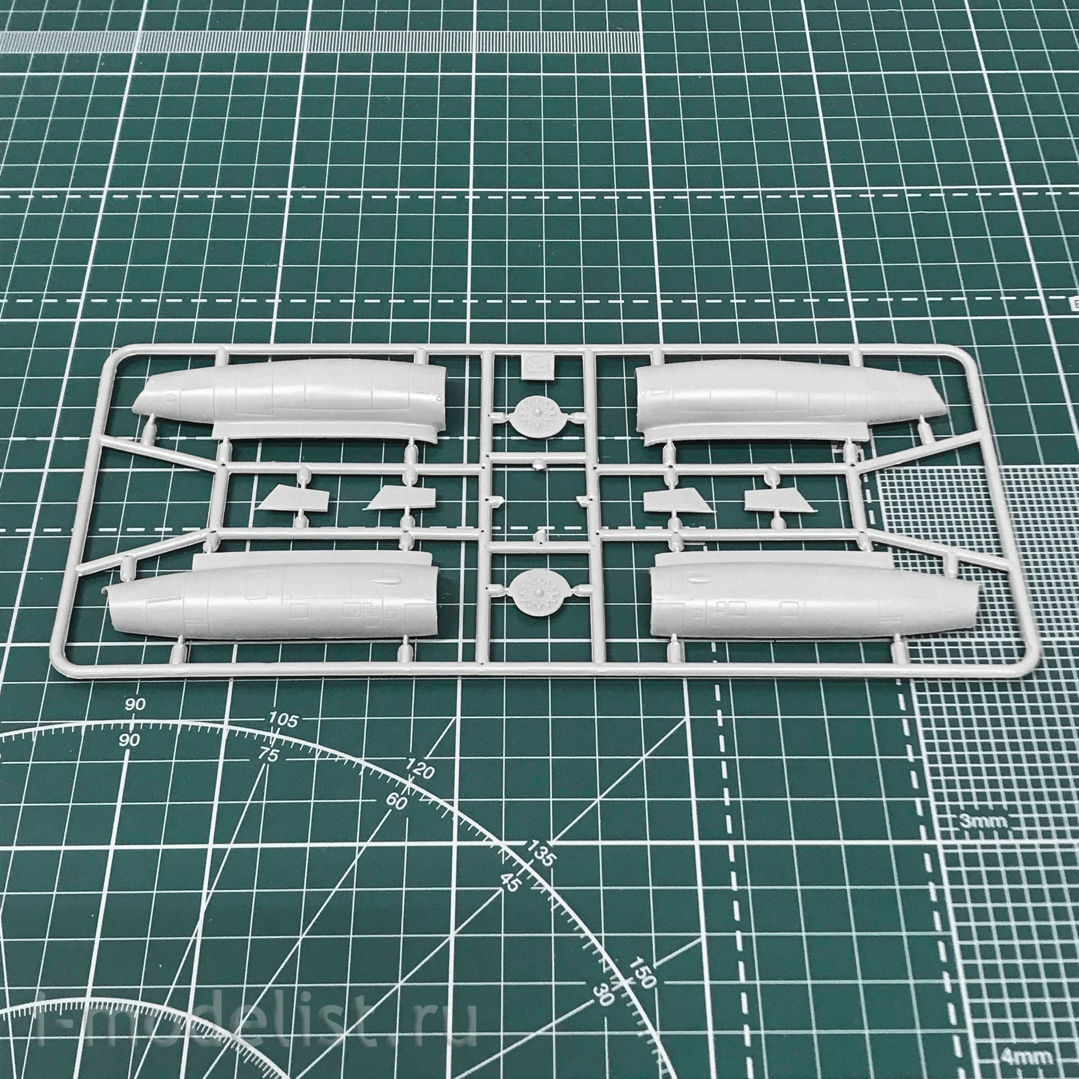 72278 Amodel 1/72 T-u-134A CSA