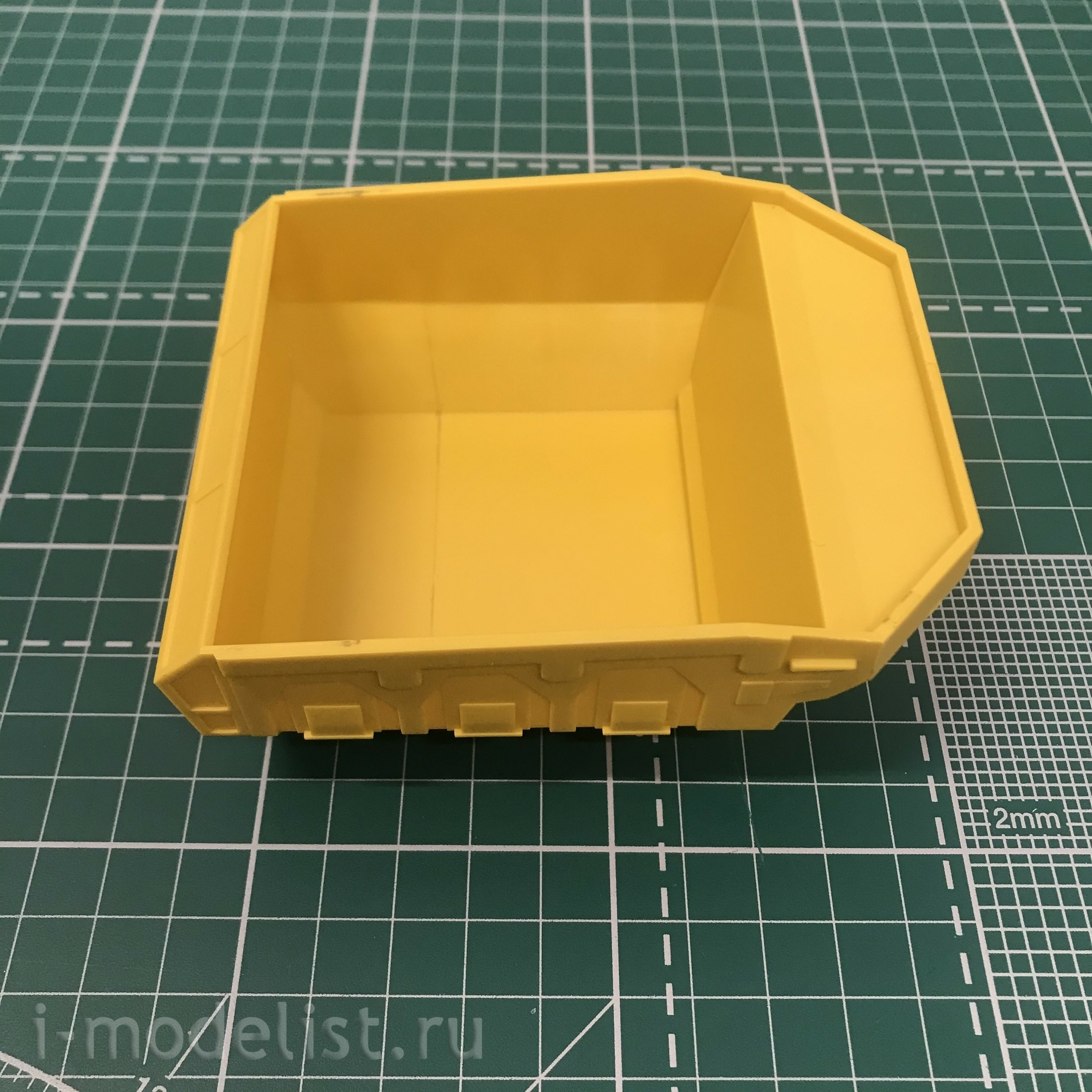 MMS-006 Meng CN373 Cargo Truck - Iron Ore Truck