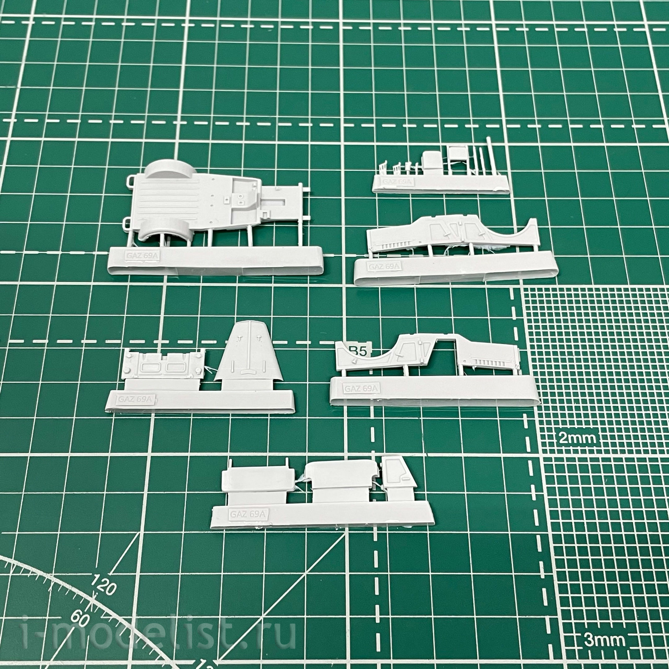 GR72Rk021 Facet 1/72 Army SUV G@Z-69A