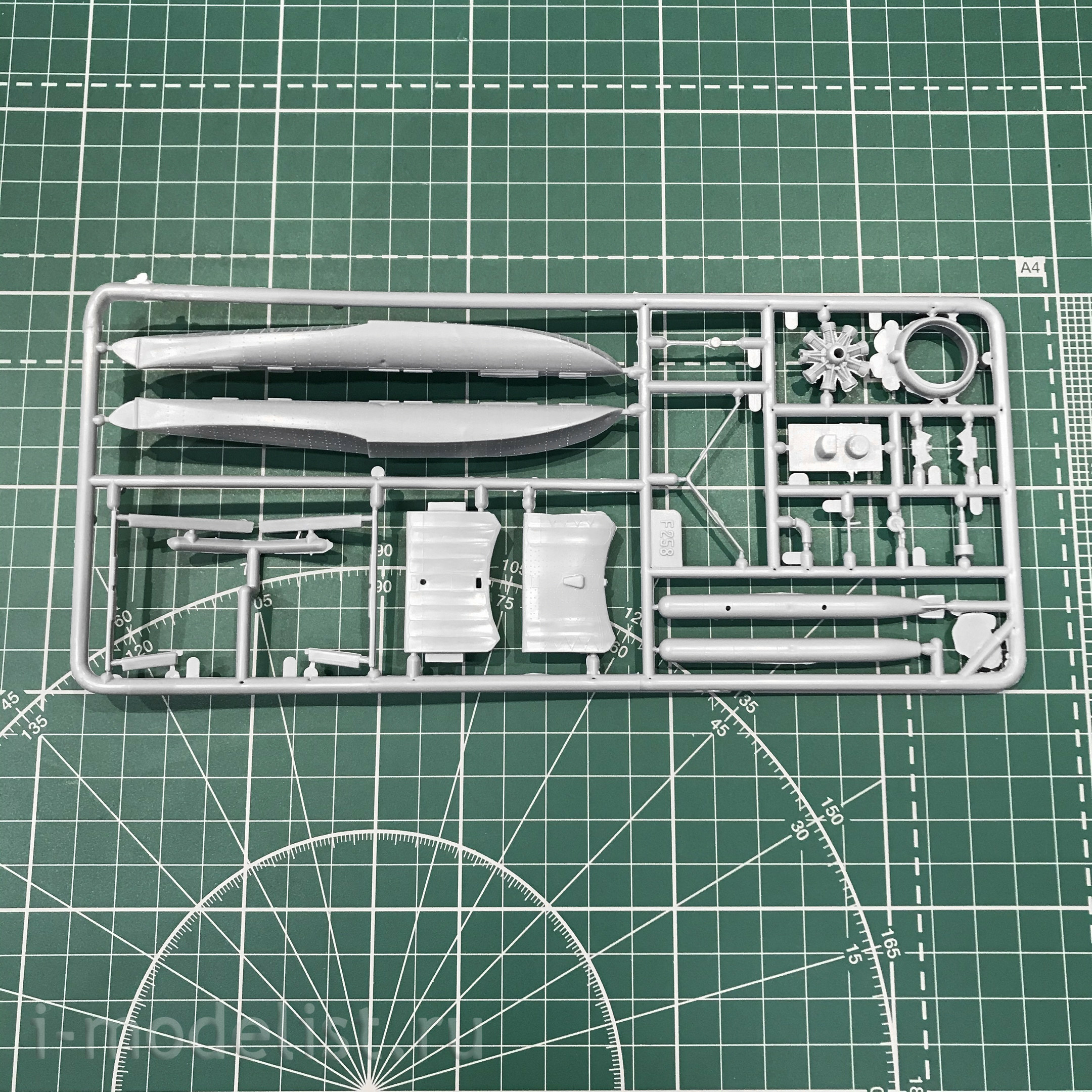 72270 Eastern Express 1/72 Torpedo honest, Yes, I MK.I 